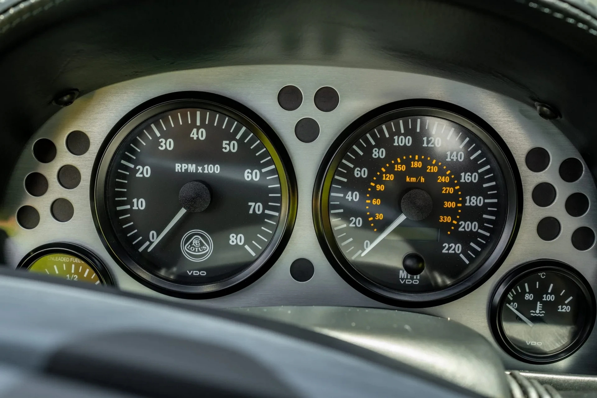 2003 Lotus Esprit V8 Last Edition Sells For Double The Price Of A Brand New Emira