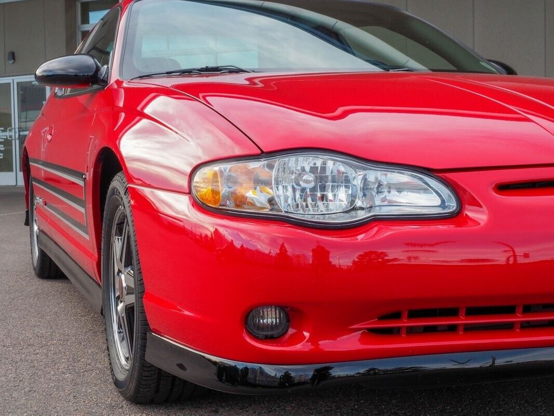 Very Rare, Very Dull 2004 Chevy Monte Carlo SS Dale Earnhardt Jr. Edition Was Inexplicably Preserved For 18 Years