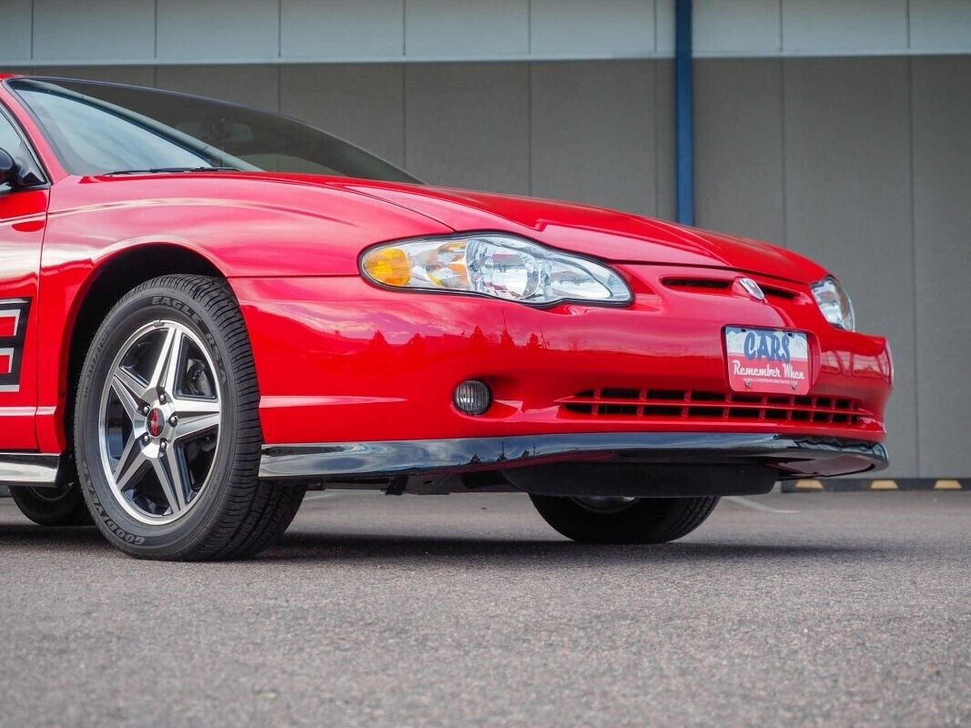 Very Rare, Very Dull 2004 Chevy Monte Carlo SS Dale Earnhardt Jr. Edition Was Inexplicably Preserved For 18 Years