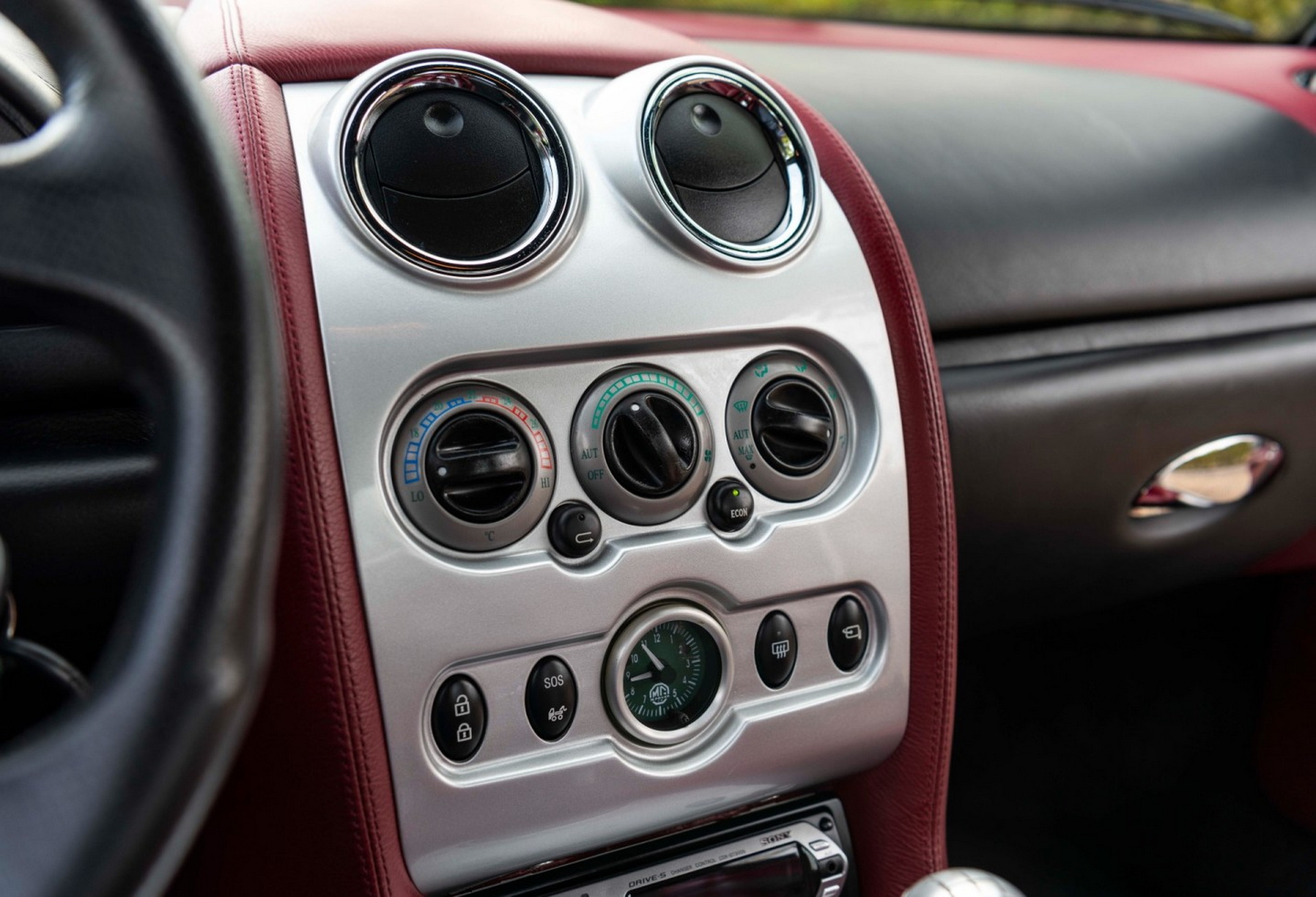 Low-Mileage 2005 MG XPower SVR Is A Rare Kind Of Sportscar