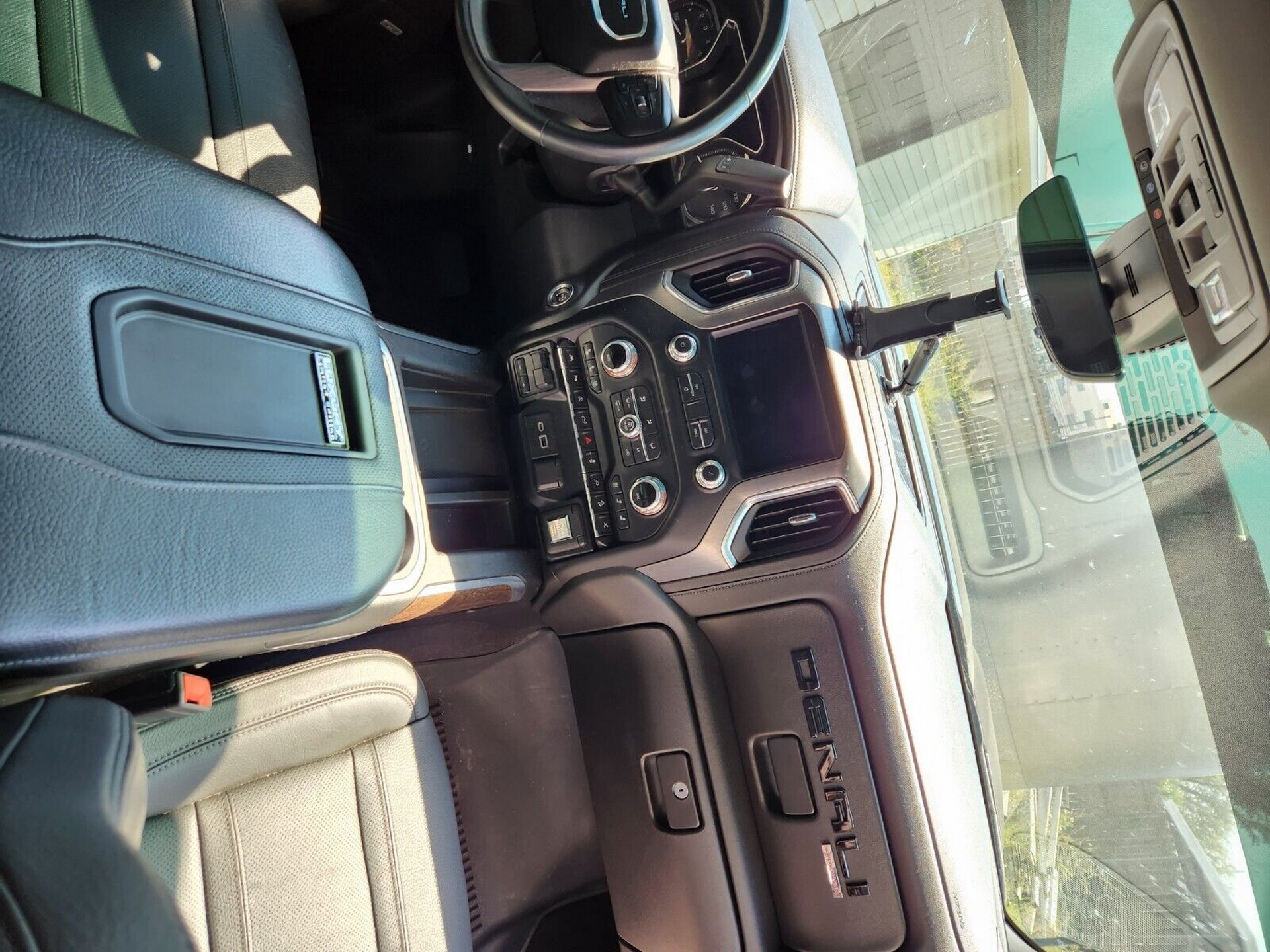 GMC Sierra Hot Wheels Edition From SEMA With Over 650HP Is Like A Modern-Day Syclone