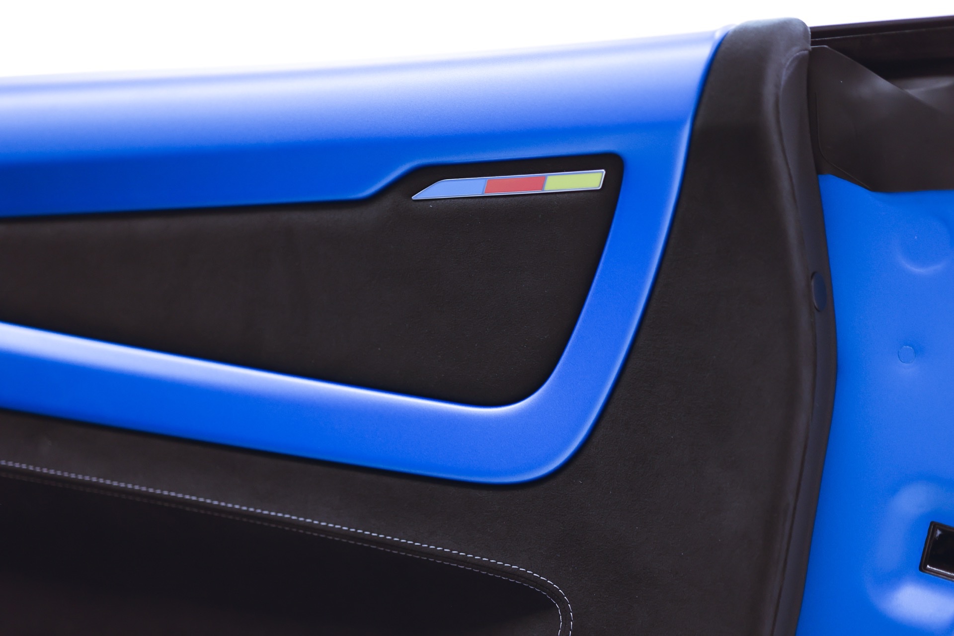 Alpine A110 R Fernando Alonso Edition Is A Limited Run Special Celebrating F1 Driver’s Wins