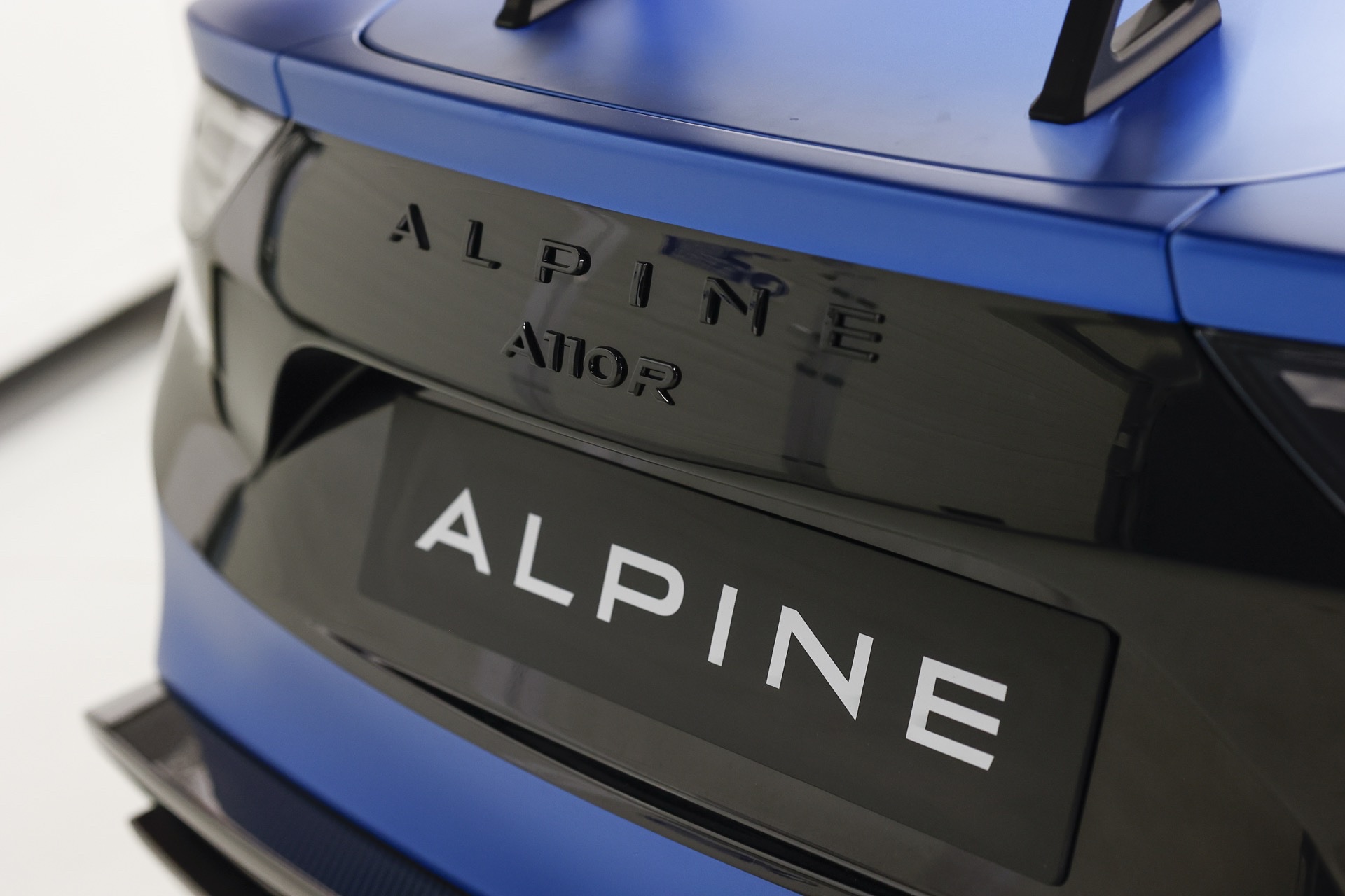 Alpine A110 R Fernando Alonso Edition Is A Limited Run Special Celebrating F1 Driver’s Wins