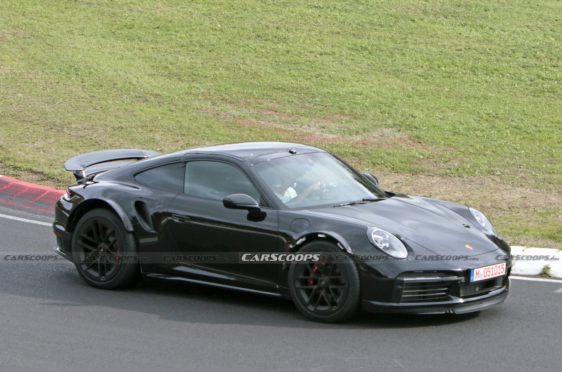 Bizarre Porsche 911 ‘Safari’ Style Test Mule Spied With Widened Tracks And Funky Fenders