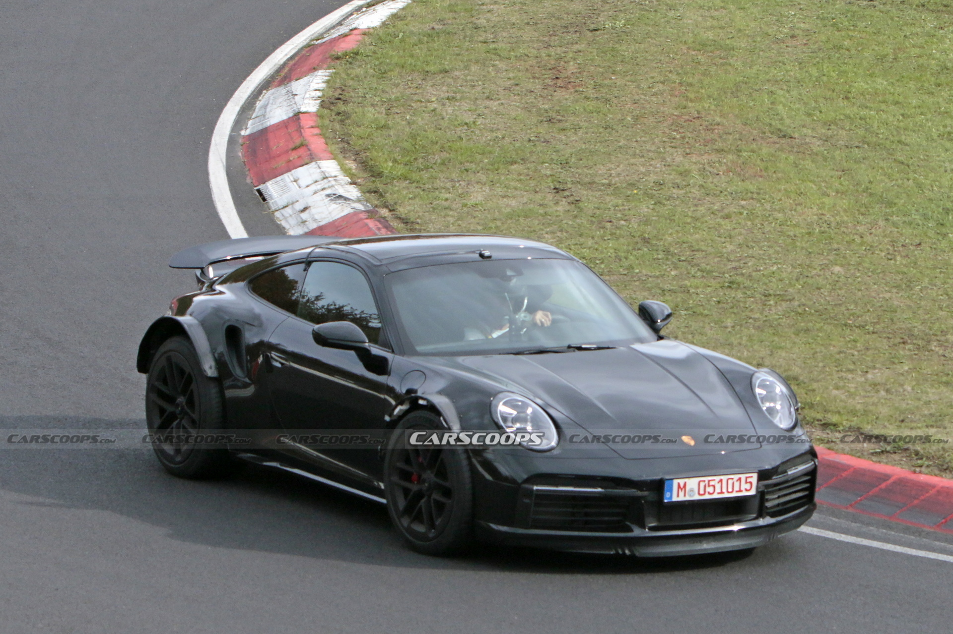 Bizarre Porsche 911 ‘Safari’ Style Test Mule Spied With Widened Tracks And Funky Fenders