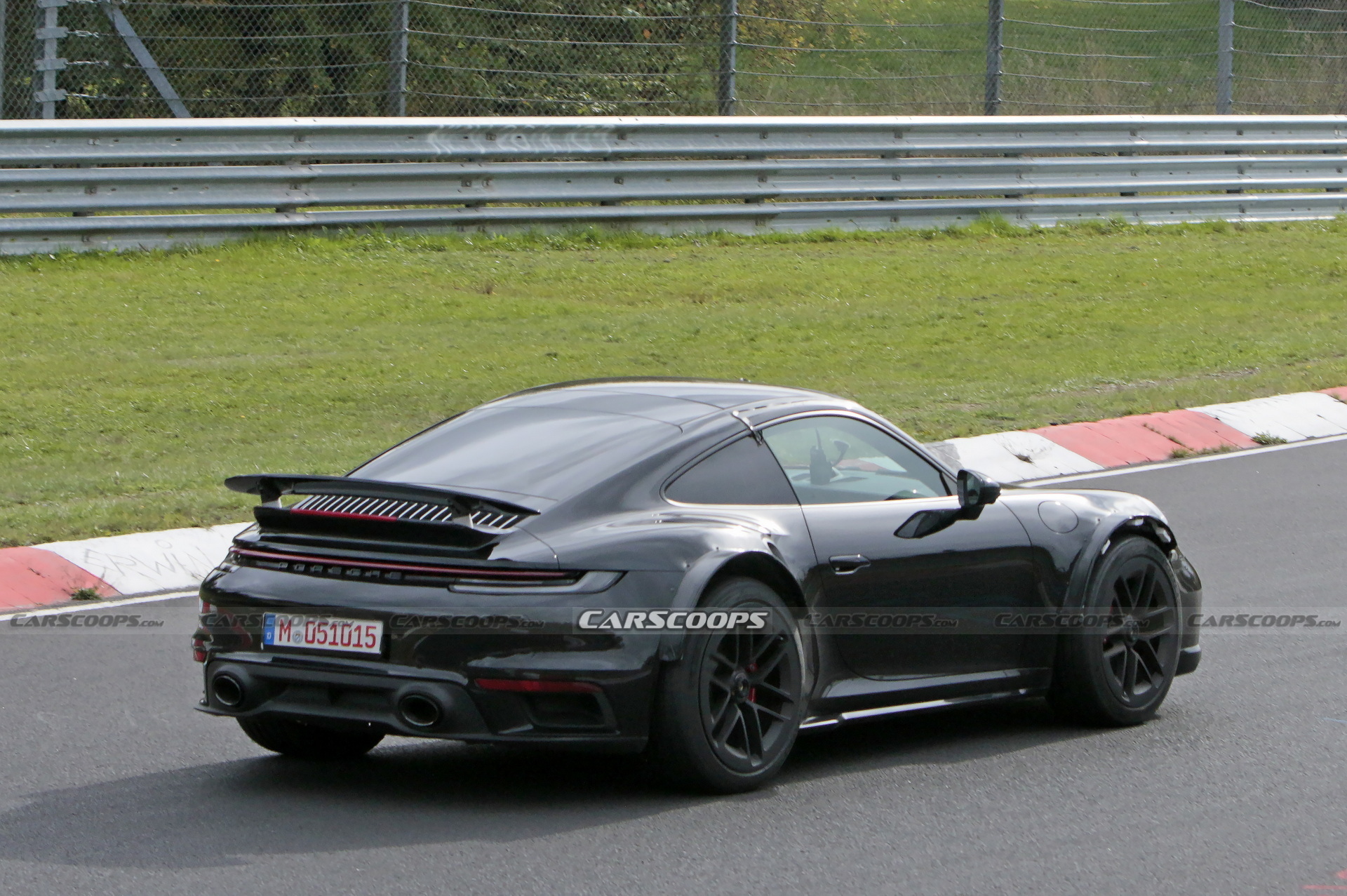 Bizarre Porsche 911 ‘Safari’ Style Test Mule Spied With Widened Tracks And Funky Fenders