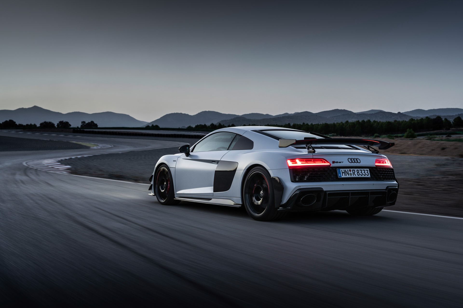 2023 Audi R8 Coupe GT RWD Is An Oversteering Last Hurrah For The V10 And (N)ICE Sounds