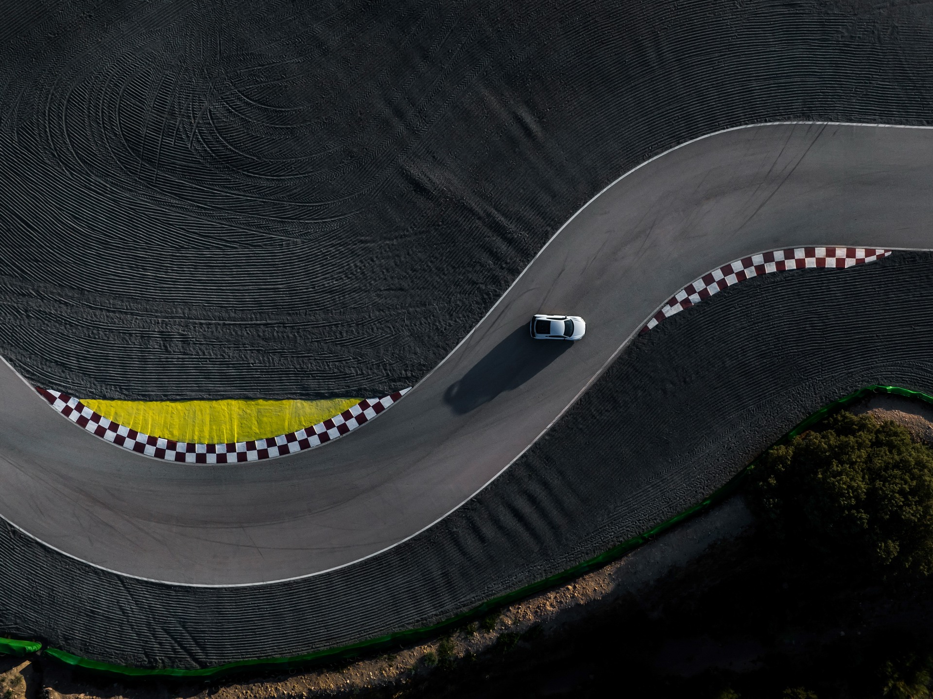 2023 Audi R8 Coupe GT RWD Is An Oversteering Last Hurrah For The V10 And (N)ICE Sounds