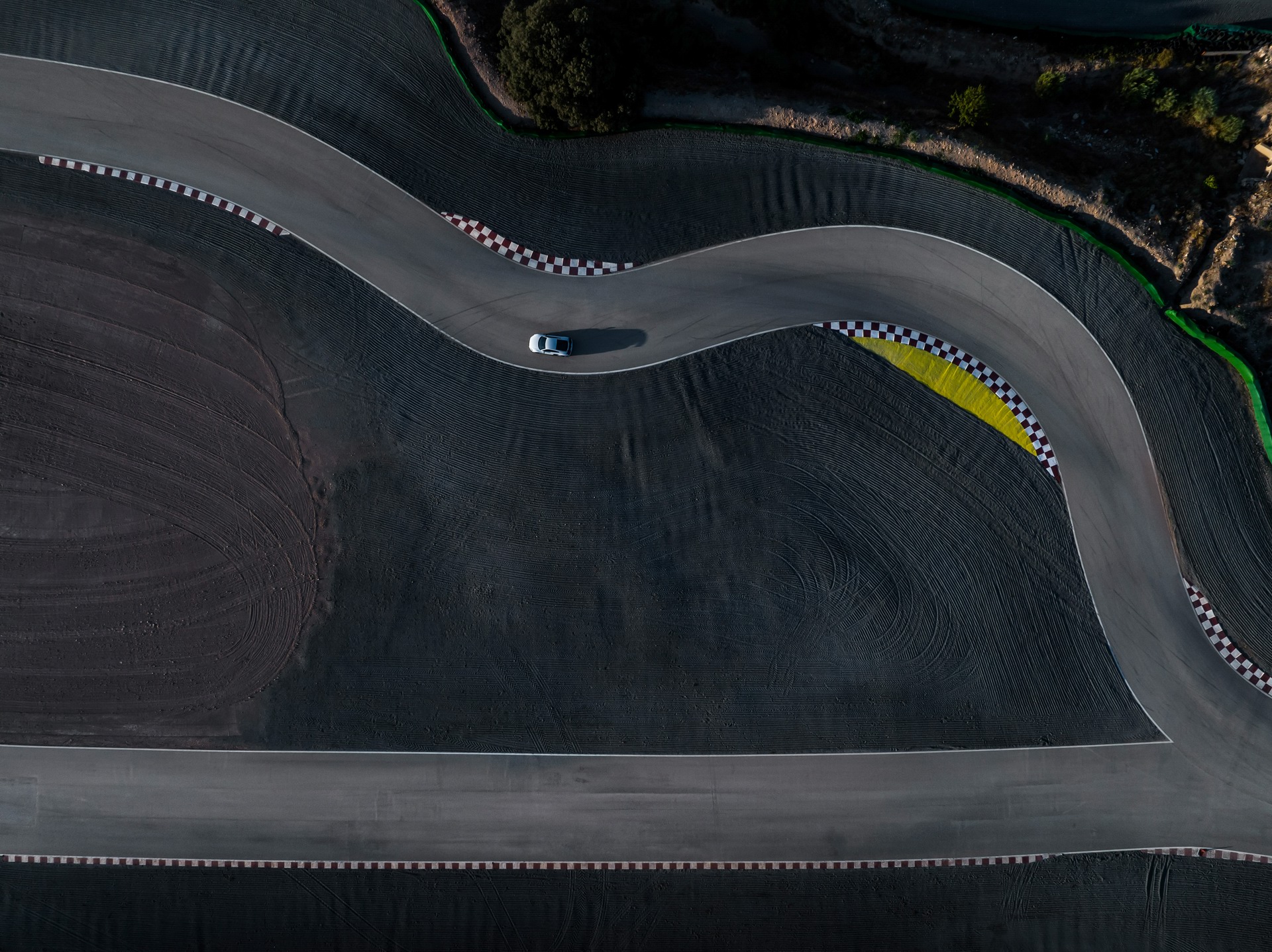 2023 Audi R8 Coupe GT RWD Is An Oversteering Last Hurrah For The V10 And (N)ICE Sounds