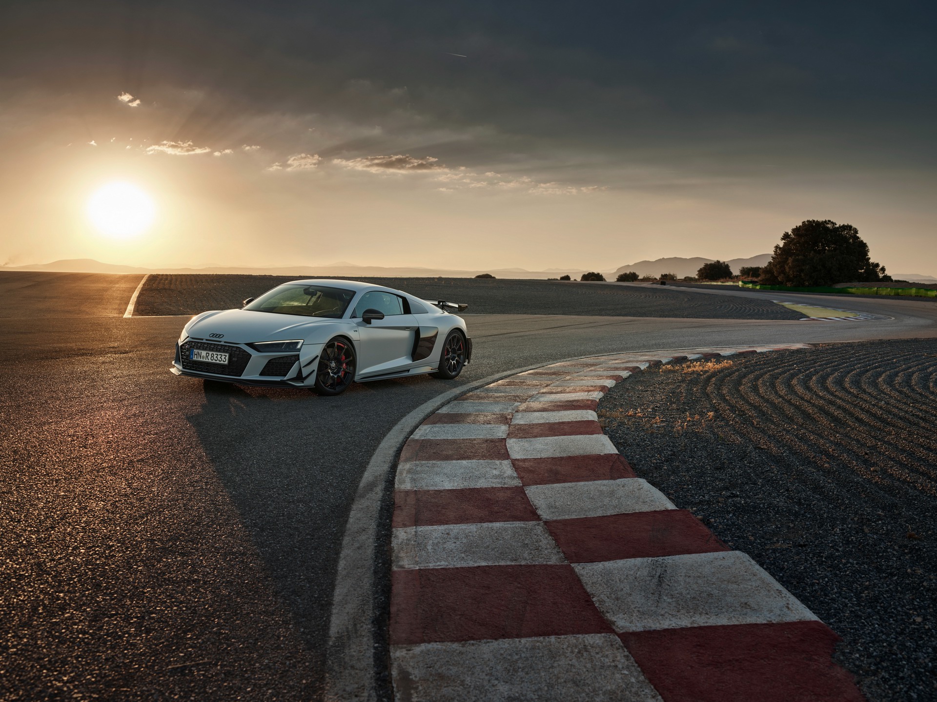 2023 Audi R8 Coupe GT RWD Is An Oversteering Last Hurrah For The V10 And (N)ICE Sounds