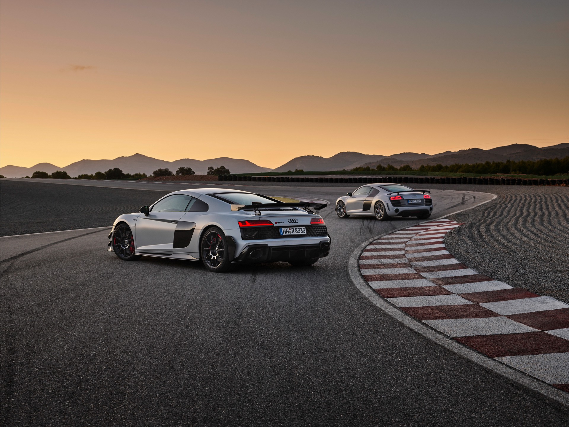 2023 Audi R8 Coupe GT RWD Is An Oversteering Last Hurrah For The V10 And (N)ICE Sounds