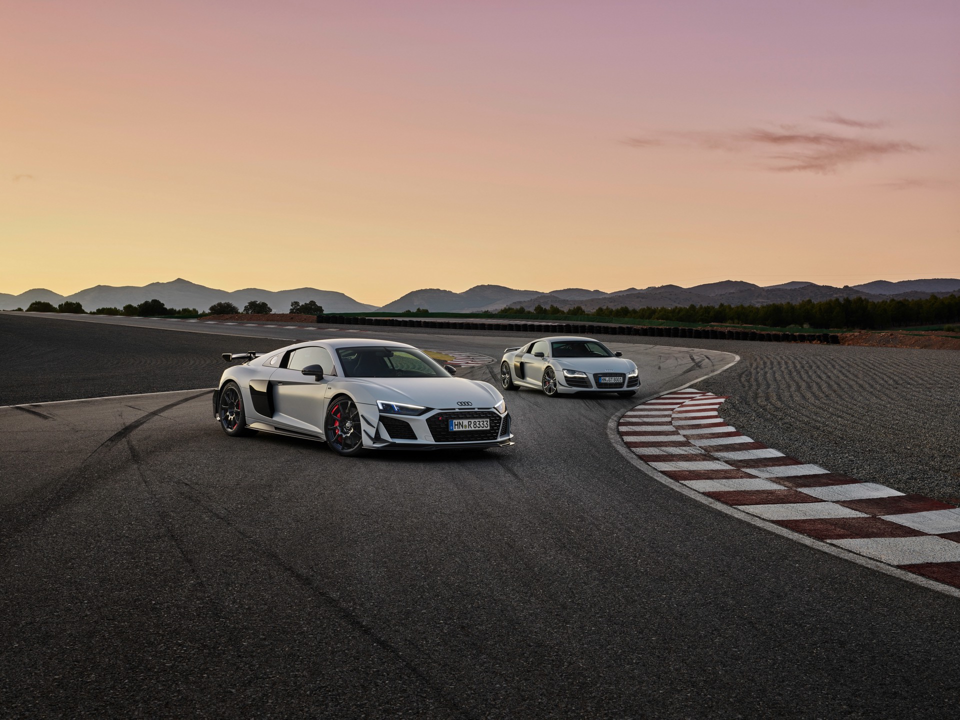 2023 Audi R8 Coupe GT RWD Is An Oversteering Last Hurrah For The V10 And (N)ICE Sounds