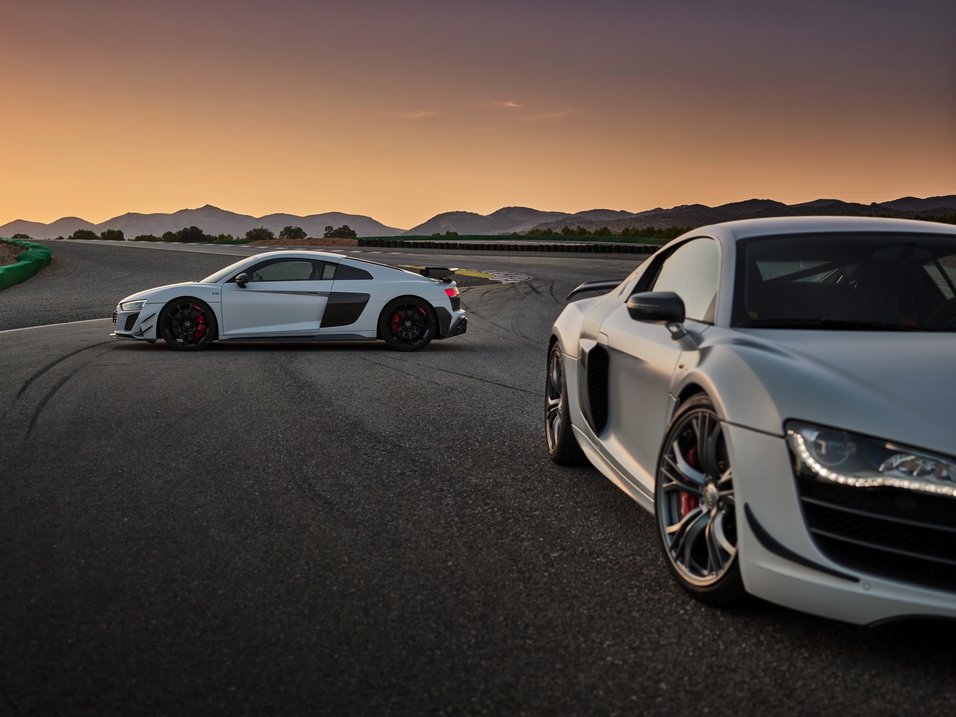 2023 Audi R8 Coupe GT RWD Is An Oversteering Last Hurrah For The V10 And (N)ICE Sounds