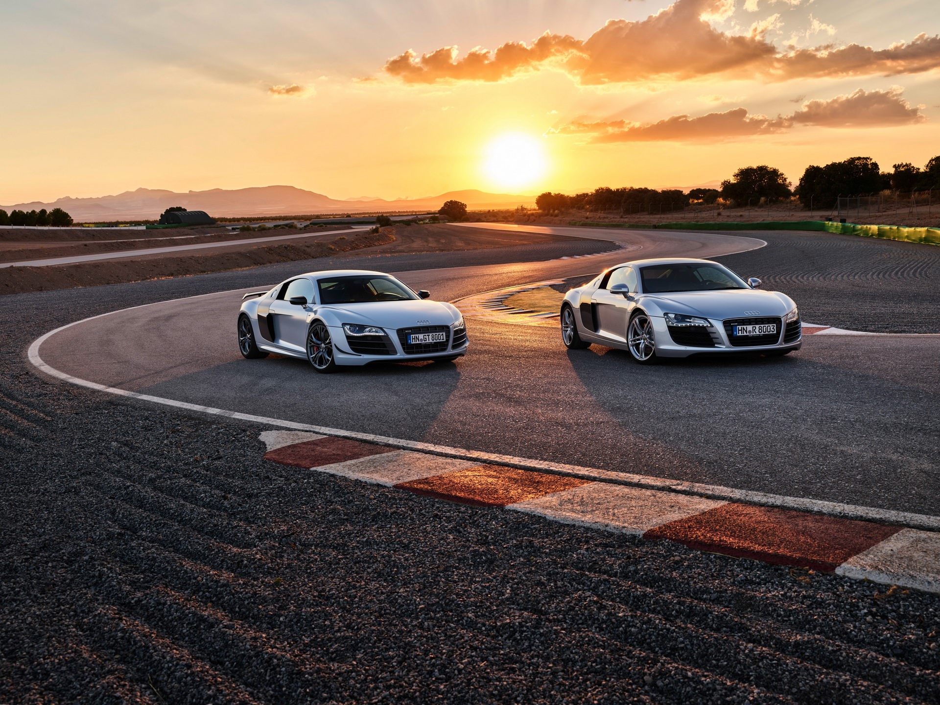 2023 Audi R8 Coupe GT RWD Is An Oversteering Last Hurrah For The V10 And (N)ICE Sounds