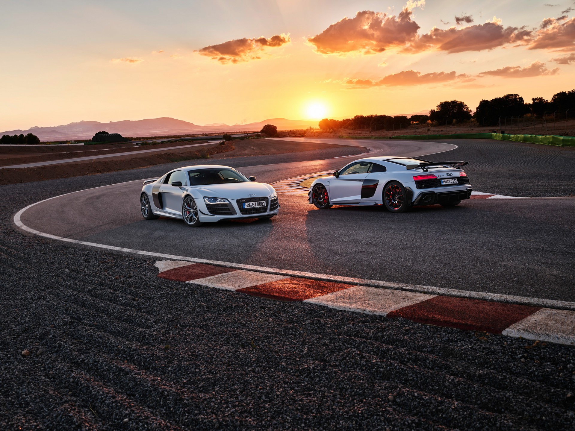 2023 Audi R8 Coupe GT RWD Is An Oversteering Last Hurrah For The V10 And (N)ICE Sounds