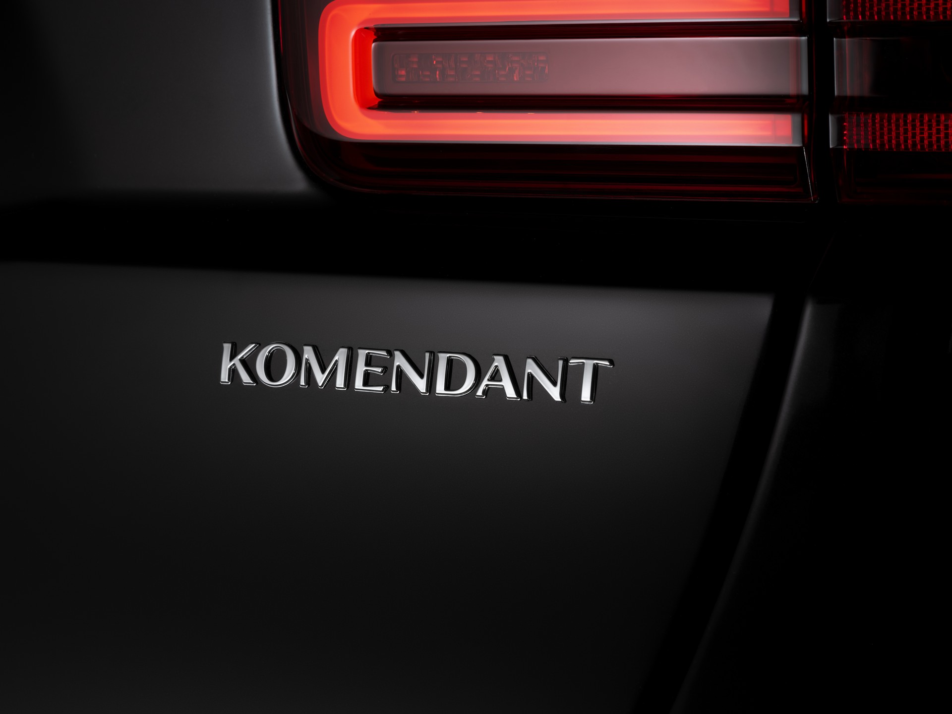 Aurus Komendant Debuts As A Russian Ultra-Luxury SUV With Four-Seats And 590 HP