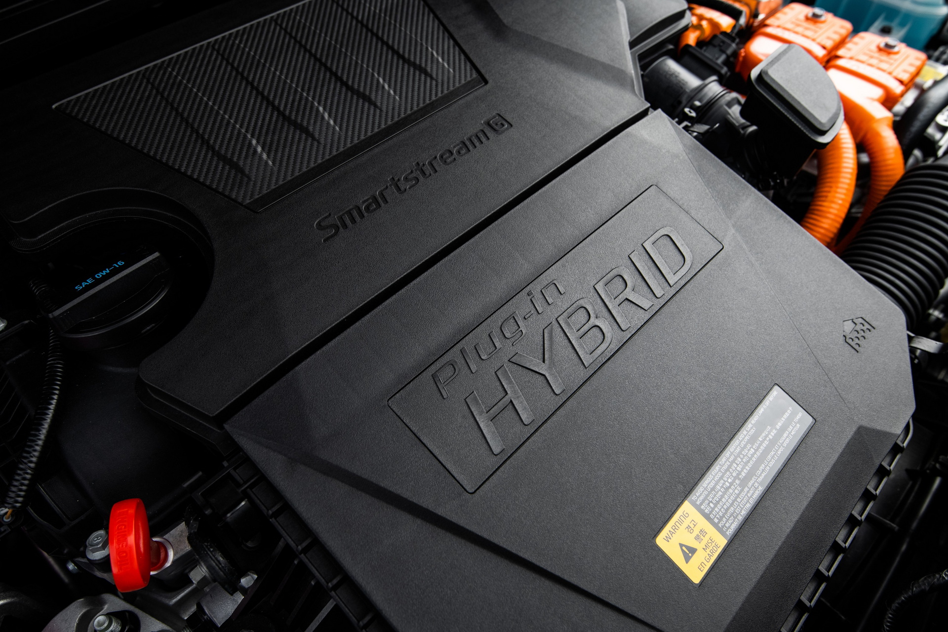 New 2023 Kia Niro Plug-In Hybrid Costs $4,000 More Than Outgoing Model