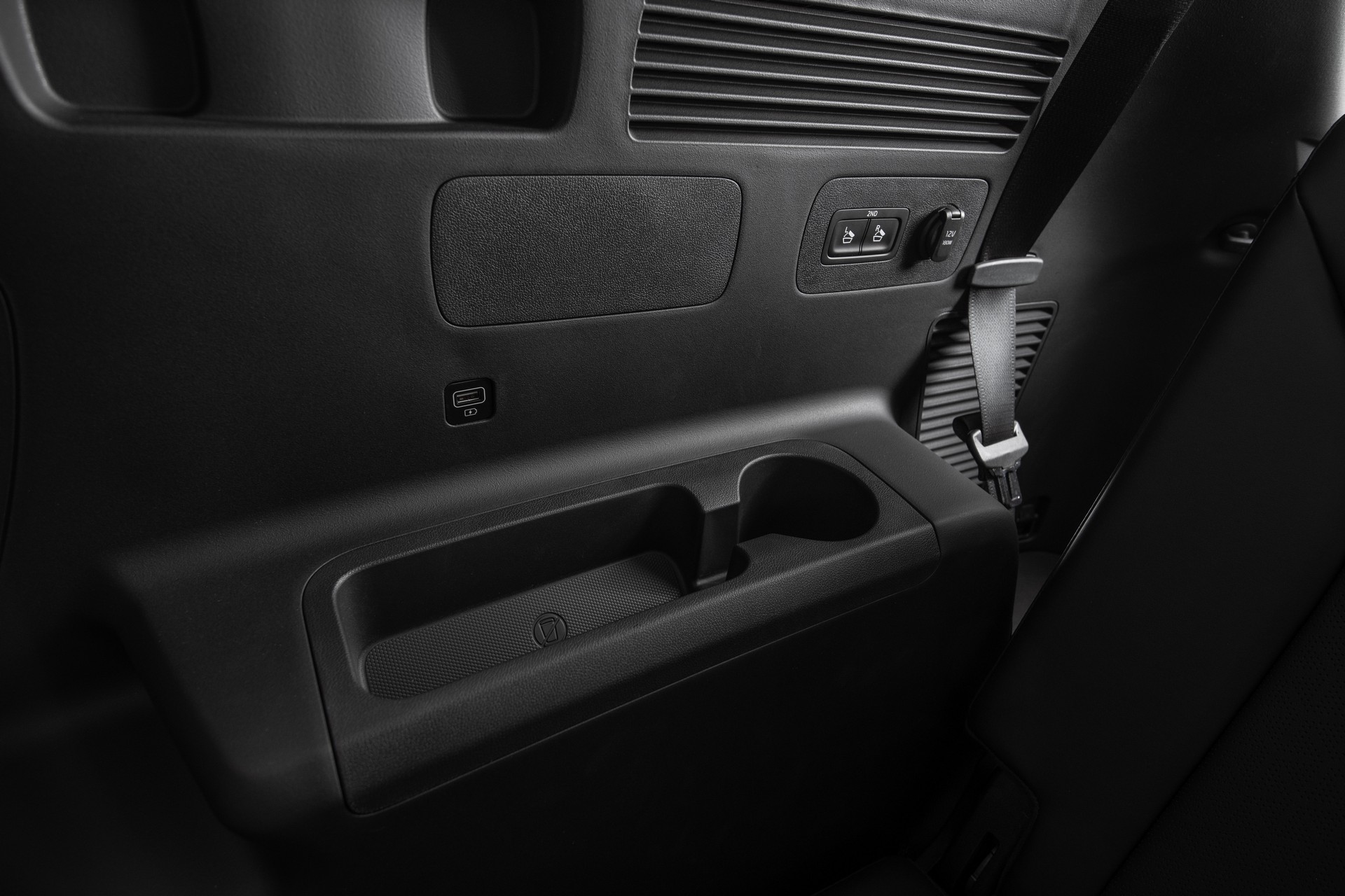 2023 Kia Sorento Arrives With More Standard Equipment And Slightly Higher Prices