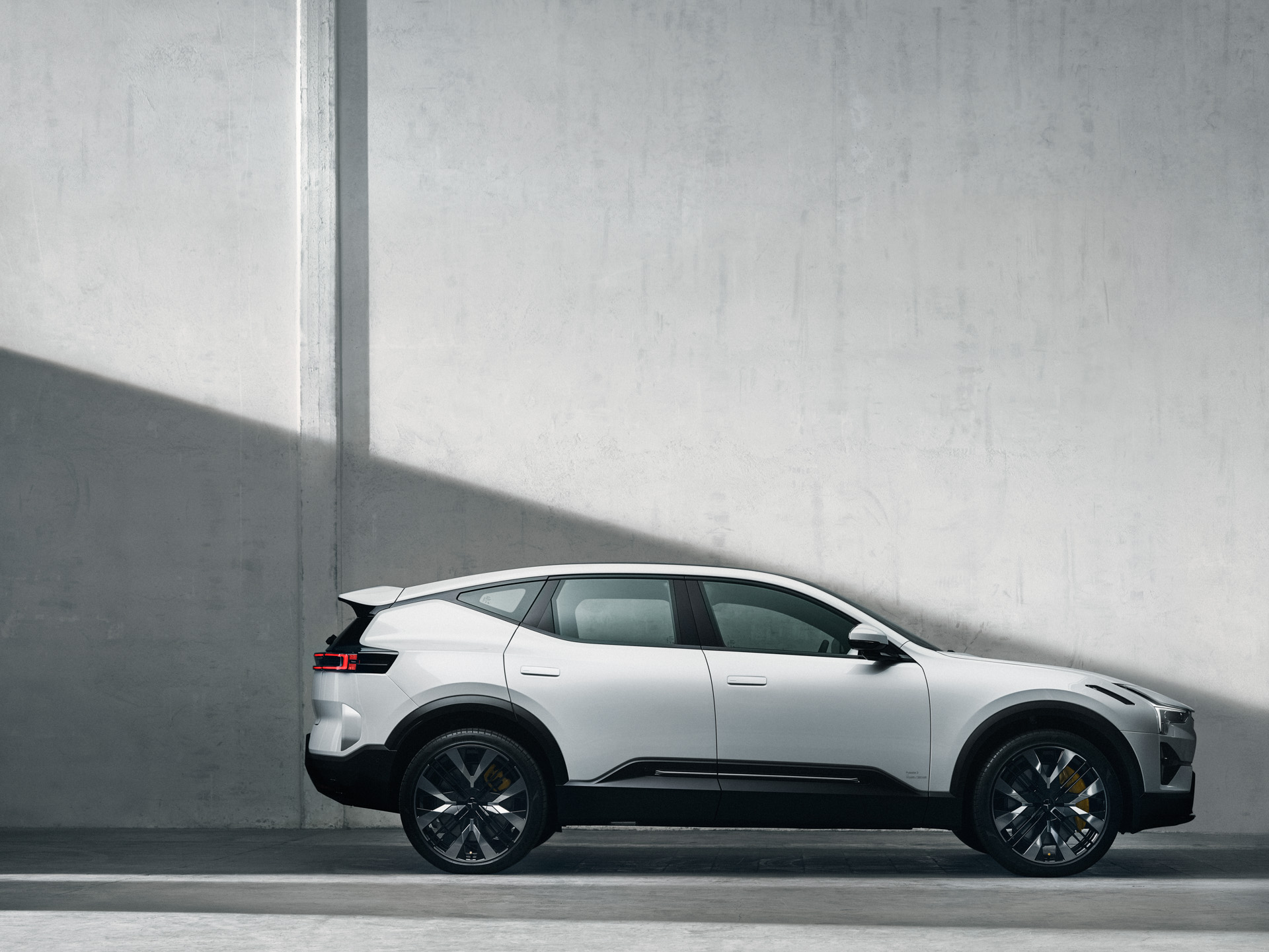 2024 Polestar 3 Is An Electric Luxury SUV Priced From $84k With Up To 510 HP And A 379-Mile Range