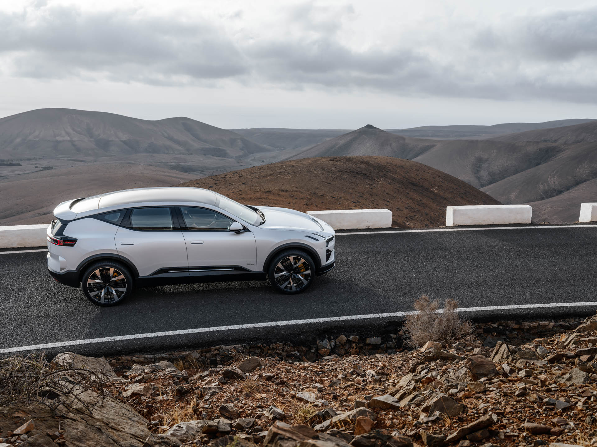 2024 Polestar 3 Is An Electric Luxury SUV Priced From $84k With Up To 510 HP And A 379-Mile Range