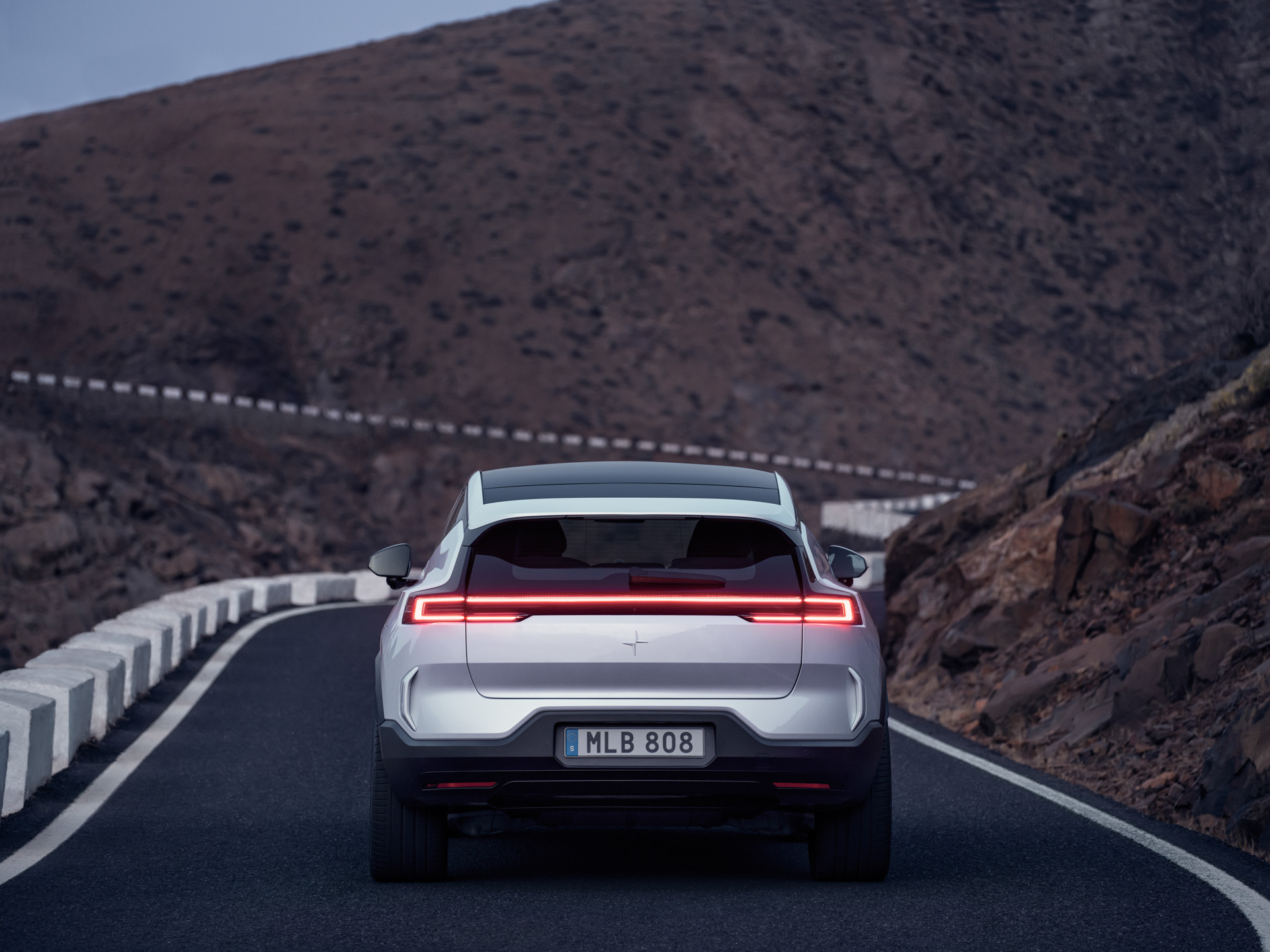 2024 Polestar 3 Is An Electric Luxury SUV Priced From $84k With Up To 510 HP And A 379-Mile Range