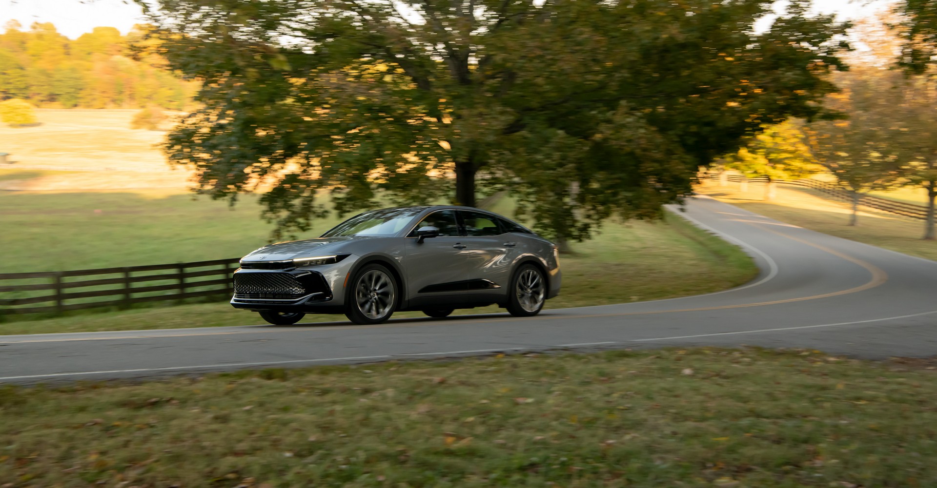 2023 Toyota Crown Arrives Early Next Year And Starts From Under $40,000