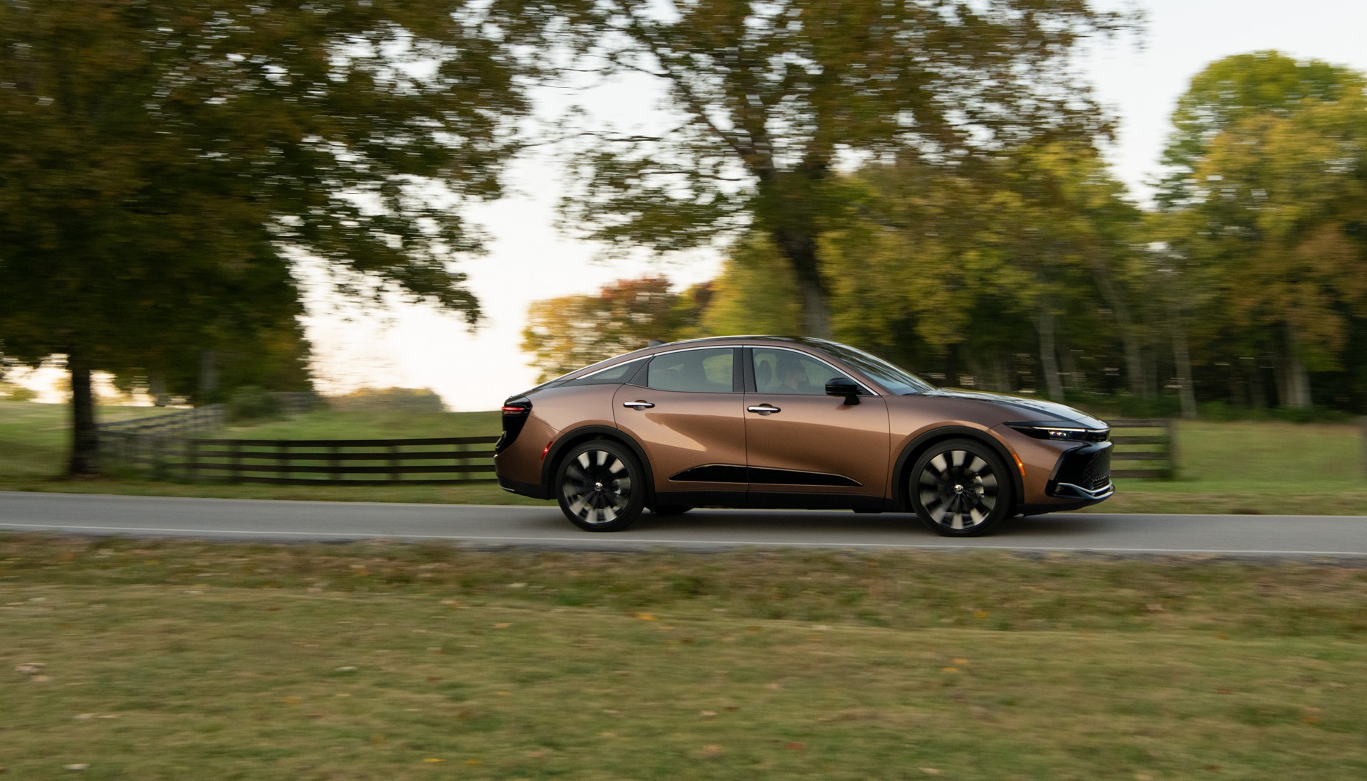 2023 Toyota Crown Arrives Early Next Year And Starts From Under $40,000