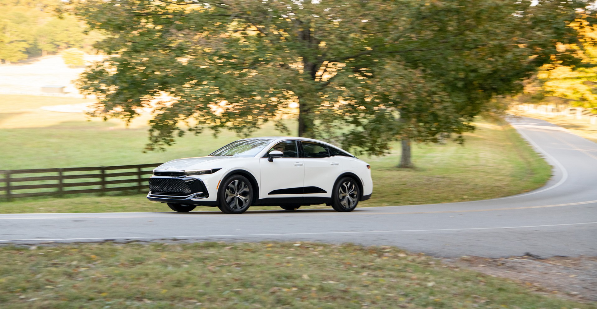 2023 Toyota Crown Arrives Early Next Year And Starts From Under $40,000