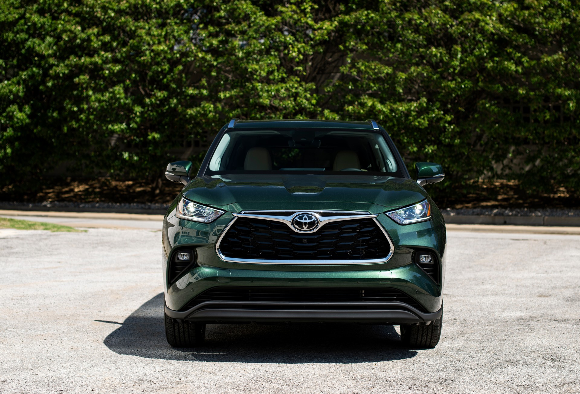 Toyota’s Techier And Turbocharged 2023 Highlander Starts At $36,420