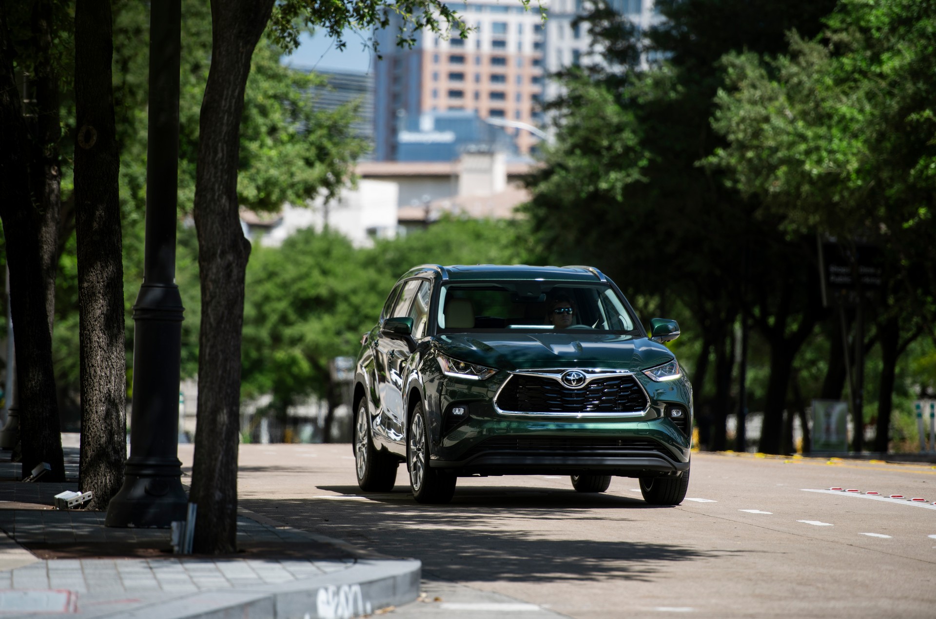 Toyota’s Techier And Turbocharged 2023 Highlander Starts At $36,420