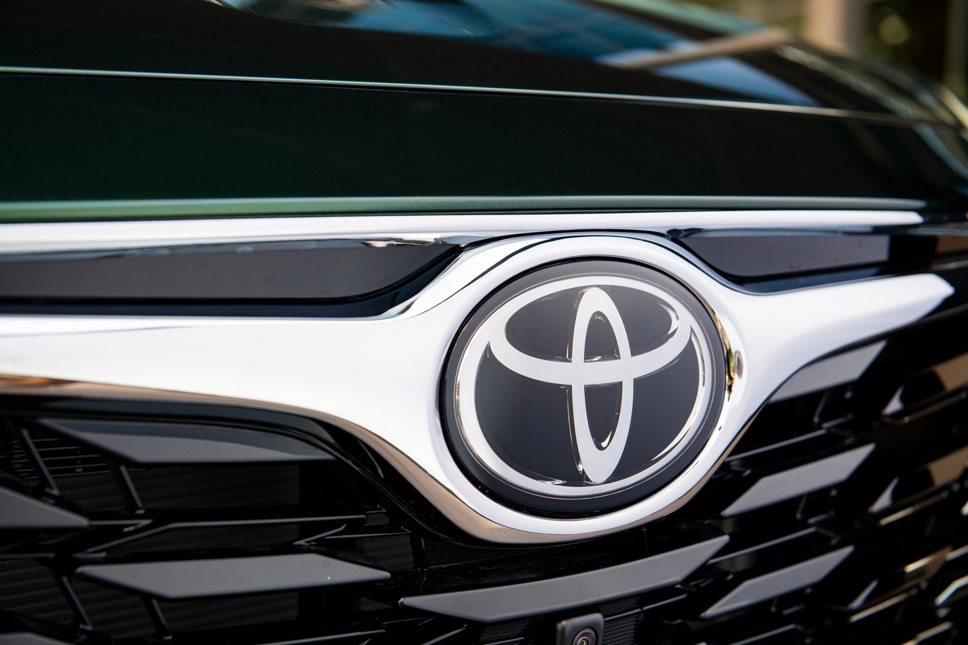 Toyota’s Techier And Turbocharged 2023 Highlander Starts At $36,420