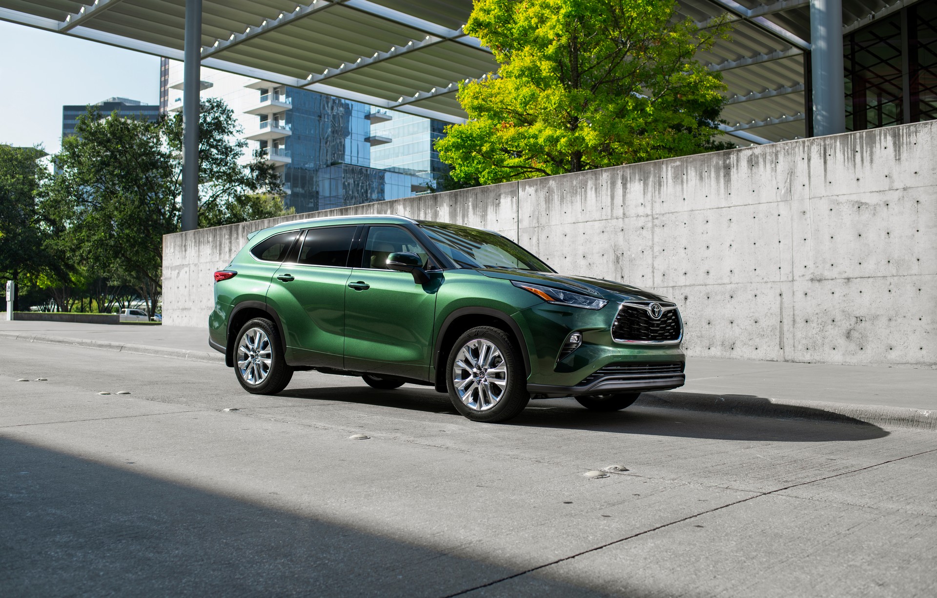 Toyota’s Techier And Turbocharged 2023 Highlander Starts At $36,420