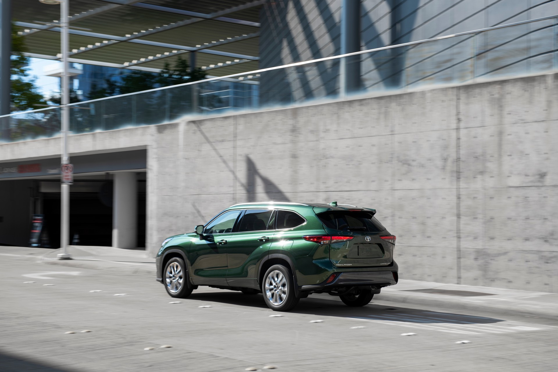 Toyota’s Techier And Turbocharged 2023 Highlander Starts At $36,420