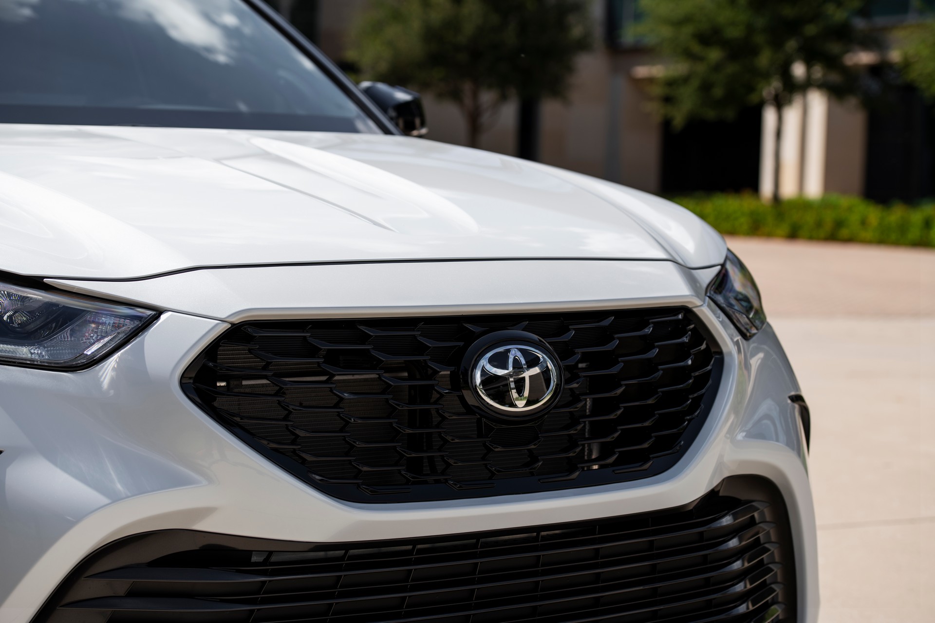 Toyota’s Techier And Turbocharged 2023 Highlander Starts At $36,420