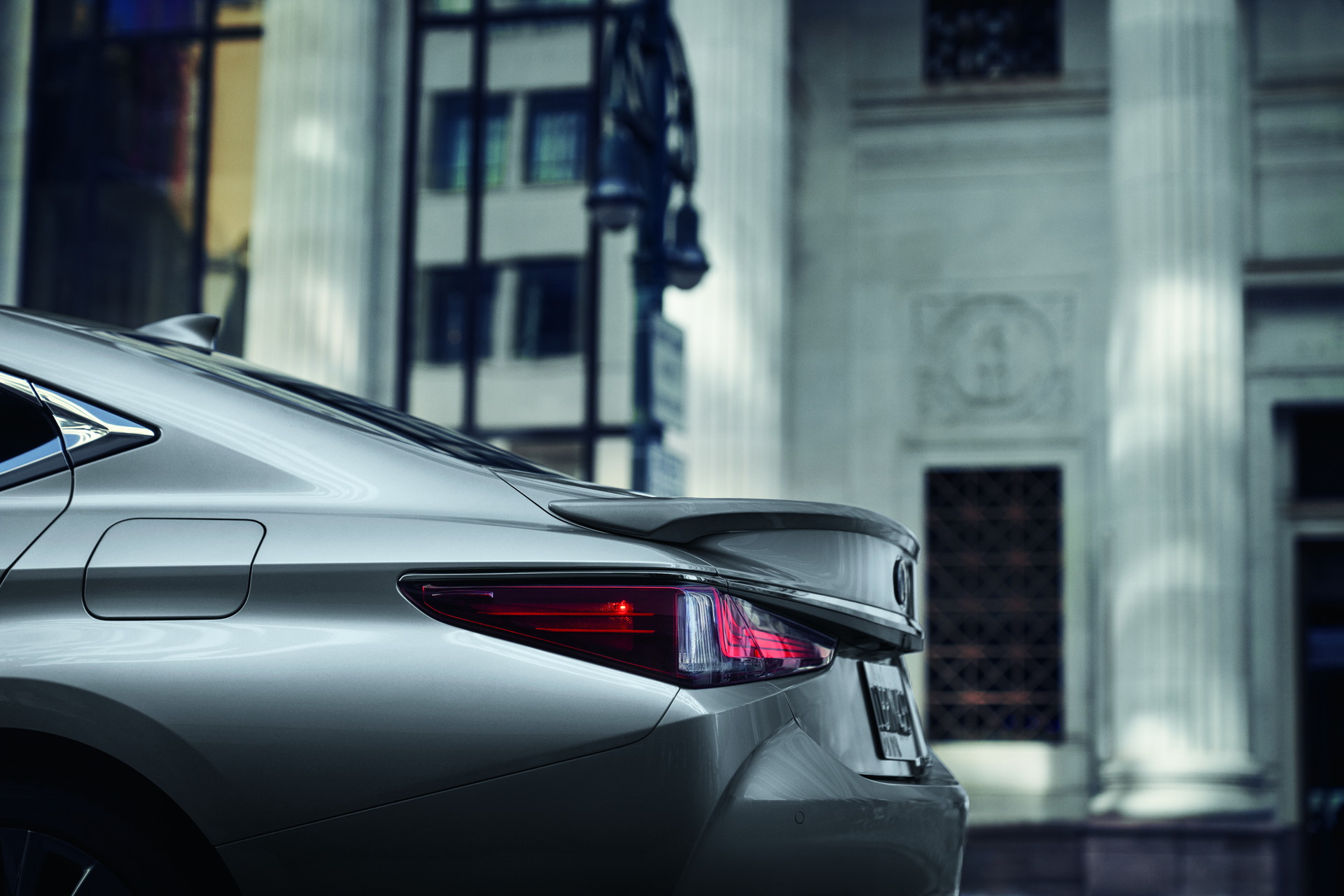 2023 Lexus ES Adds Two New F Sport Trims And Tech Upgrades
