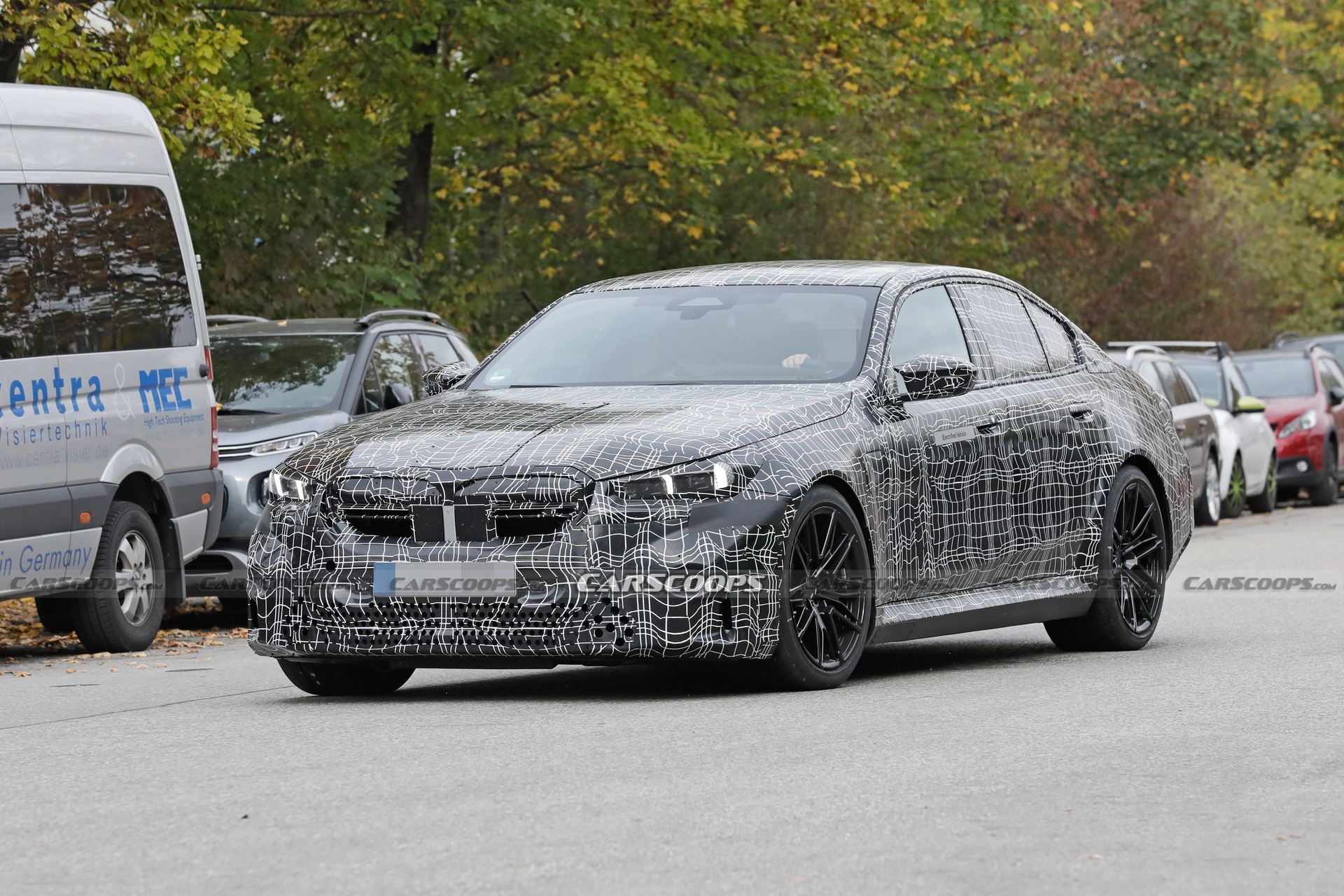 Hybrid 2024 BMW M5 Shows Production Body And Lighting, Looks Refreshingly Reserved