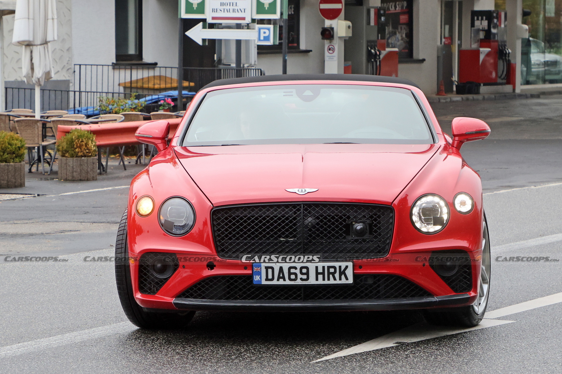 Bentley’s Plug-In Hybrid Continental GT Caught Testing In Convertible Guise For The First Time