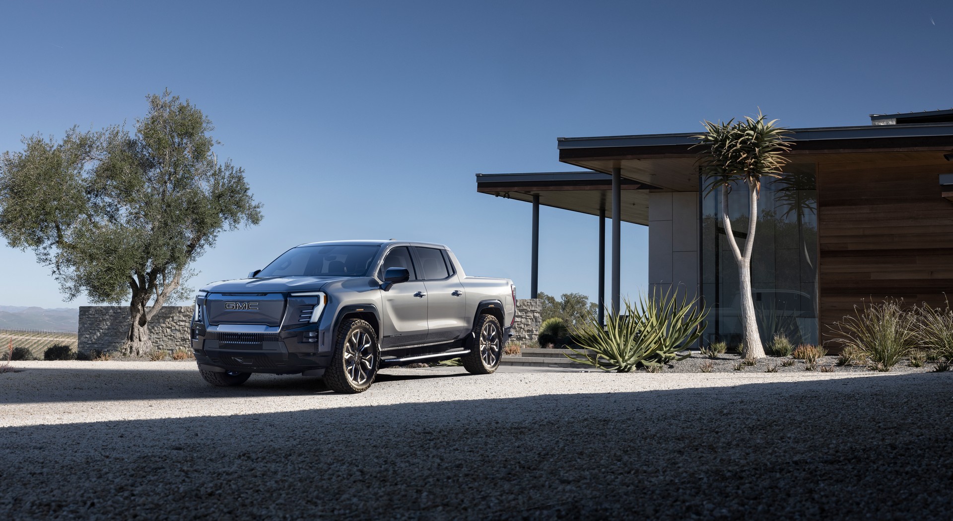2024 GMC Sierra EV Denali Edition 1 Is A No Holds Barred Luxury Pickup With 754 HP And 400 Mile Range