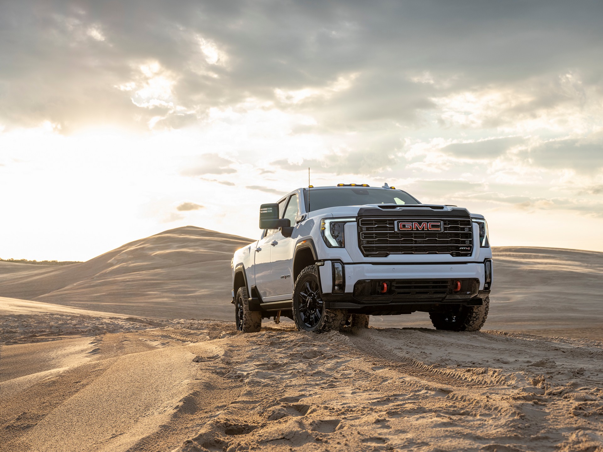 2024 GMC Sierra HD Debuts As Part Workhorse And Part Luxury Vehicle