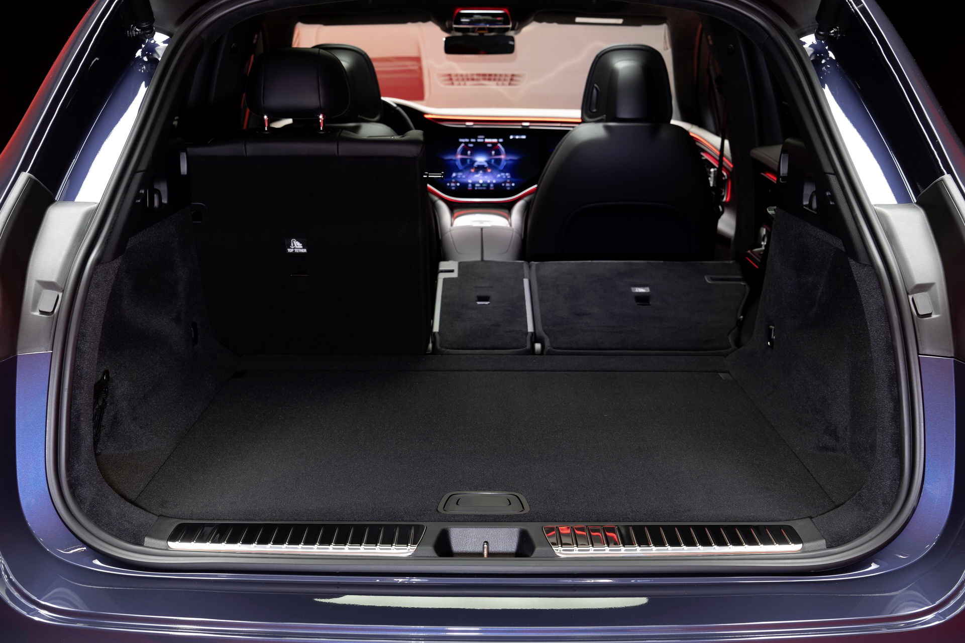 2024 Mercedes-AMG EQE SUV Delivers Up To 687 HP At The Expense Of Range