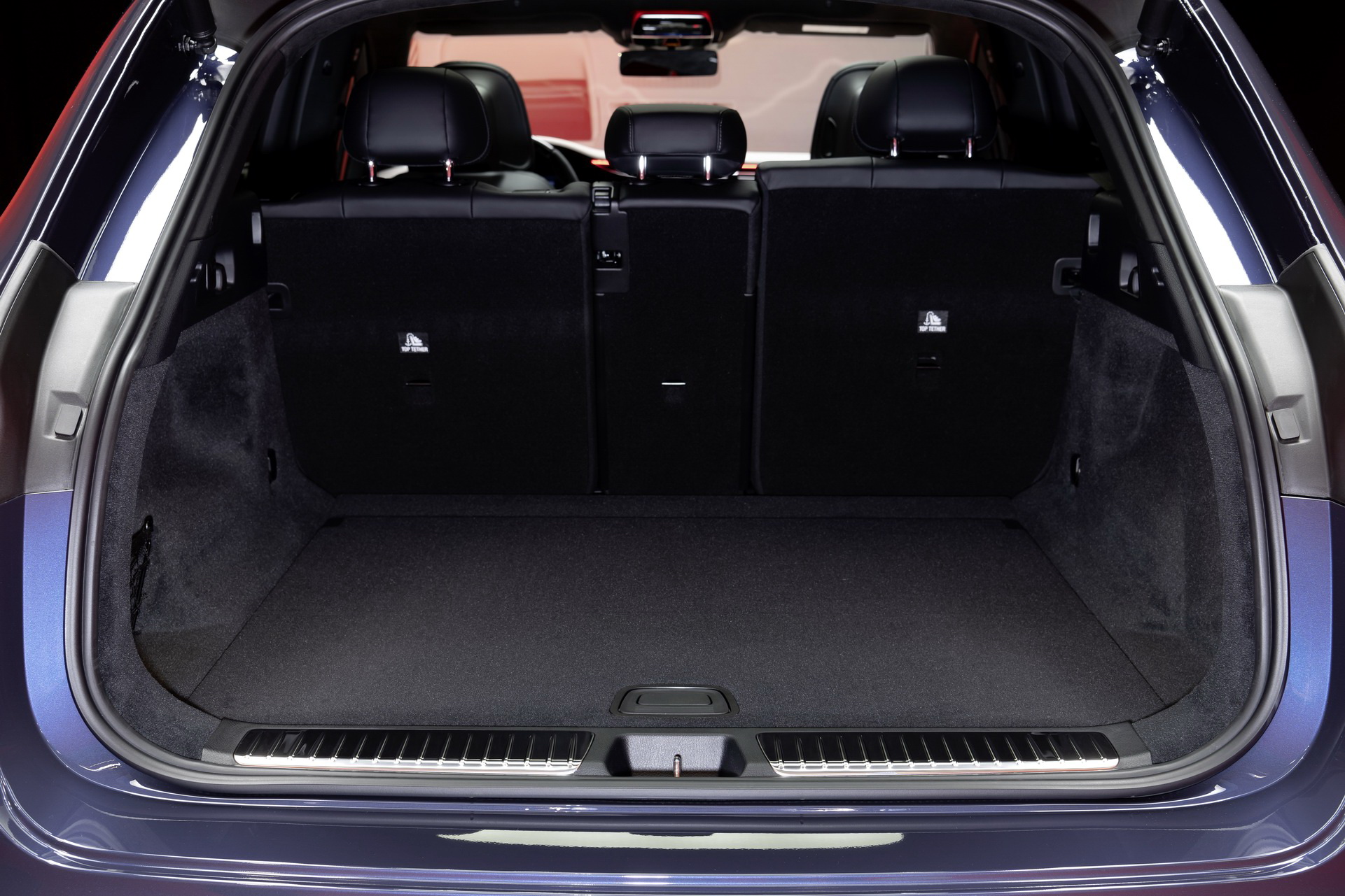 2024 Mercedes-AMG EQE SUV Delivers Up To 687 HP At The Expense Of Range