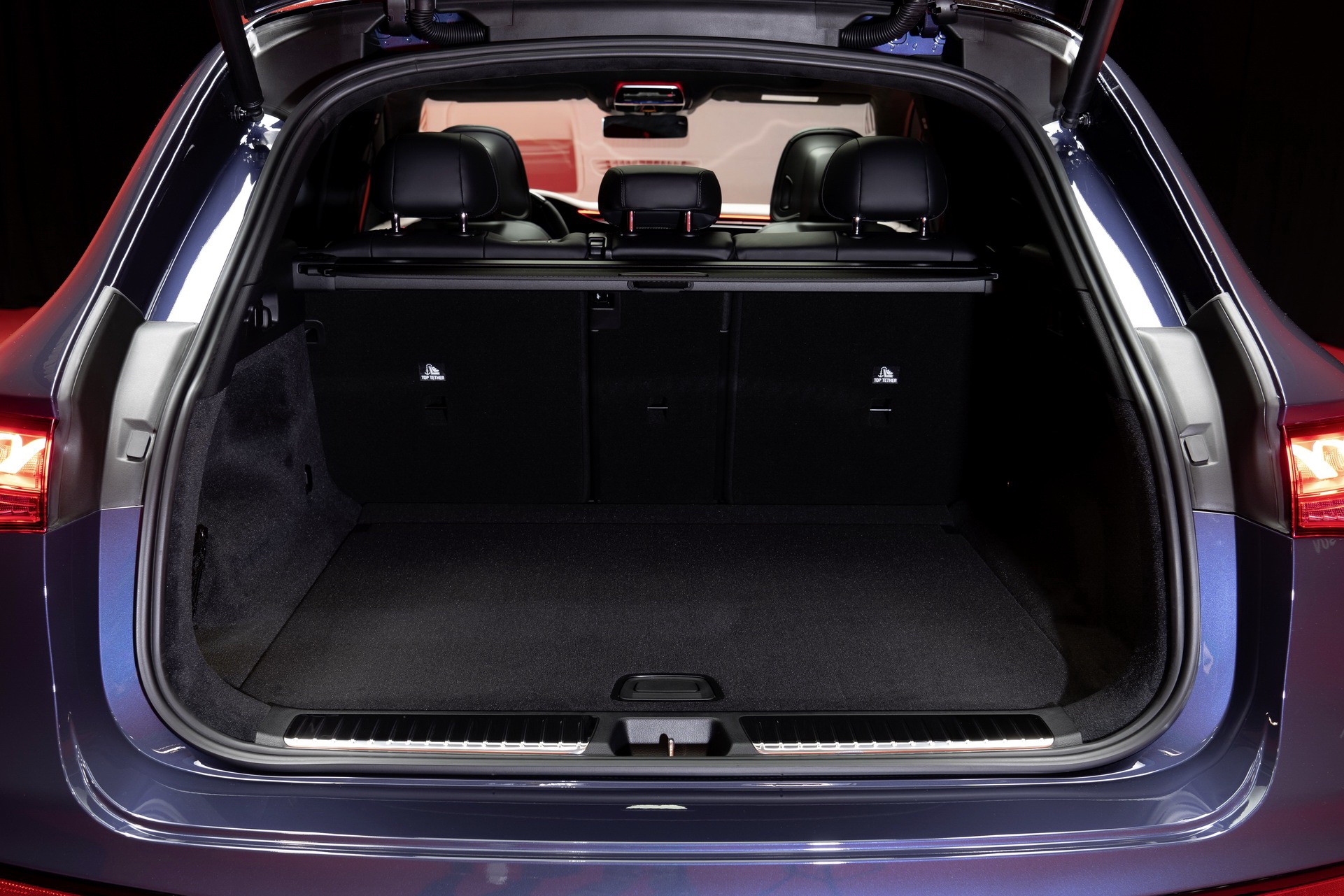 2024 Mercedes-AMG EQE SUV Delivers Up To 687 HP At The Expense Of Range