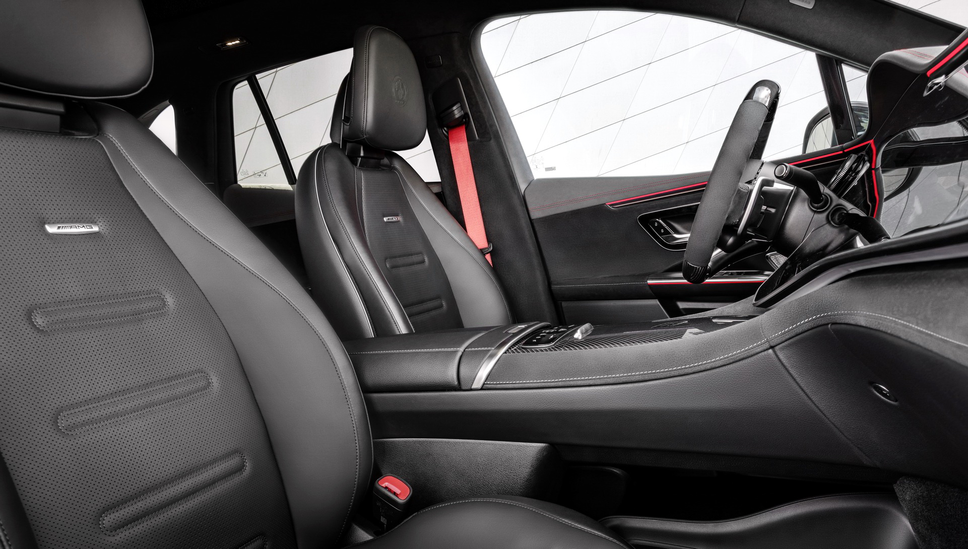 2024 Mercedes-AMG EQE SUV Delivers Up To 687 HP At The Expense Of Range