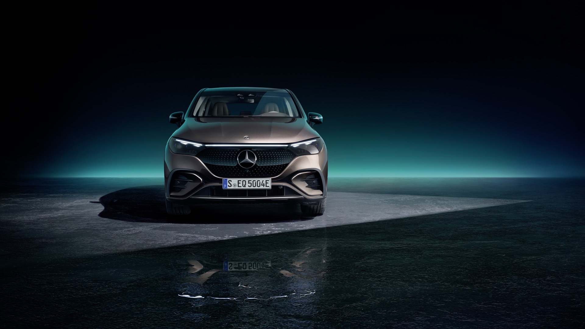 2024 Mercedes EQE SUV Offers A Range Of 370 Miles And Tech For Days