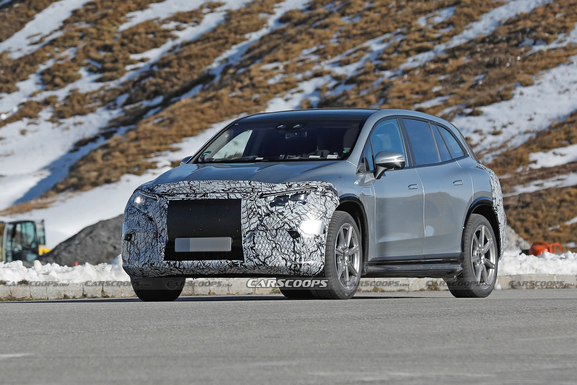 2024 Mercedes-Maybach EQS SUV Spied As An Electric Ultra-Luxury Crossover