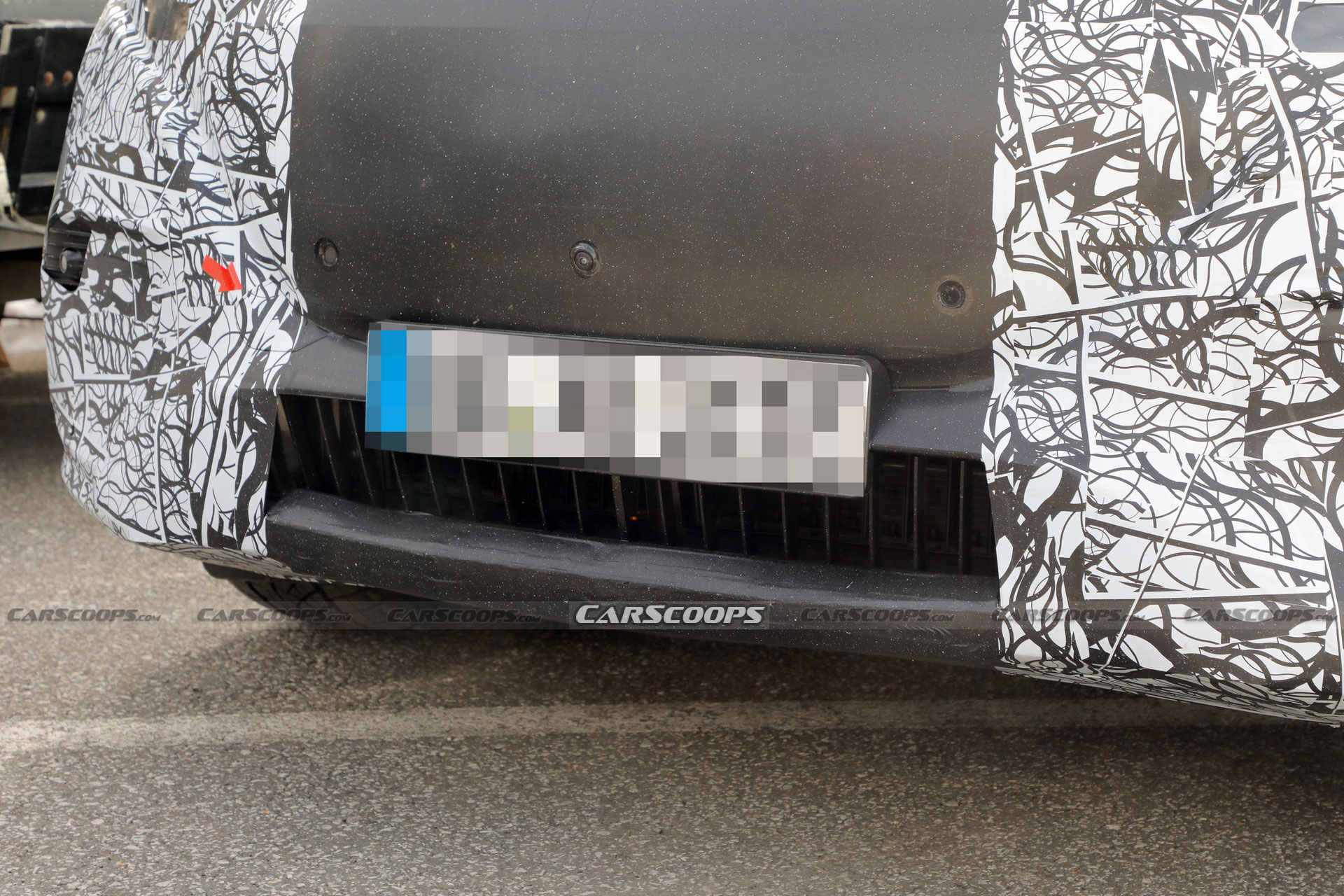 2024 Mercedes-Maybach EQS SUV Spied As An Electric Ultra-Luxury Crossover