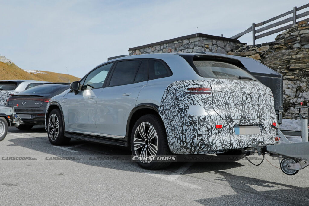2024 Mercedes-Maybach EQS SUV Spied As An Electric Ultra-Luxury ...