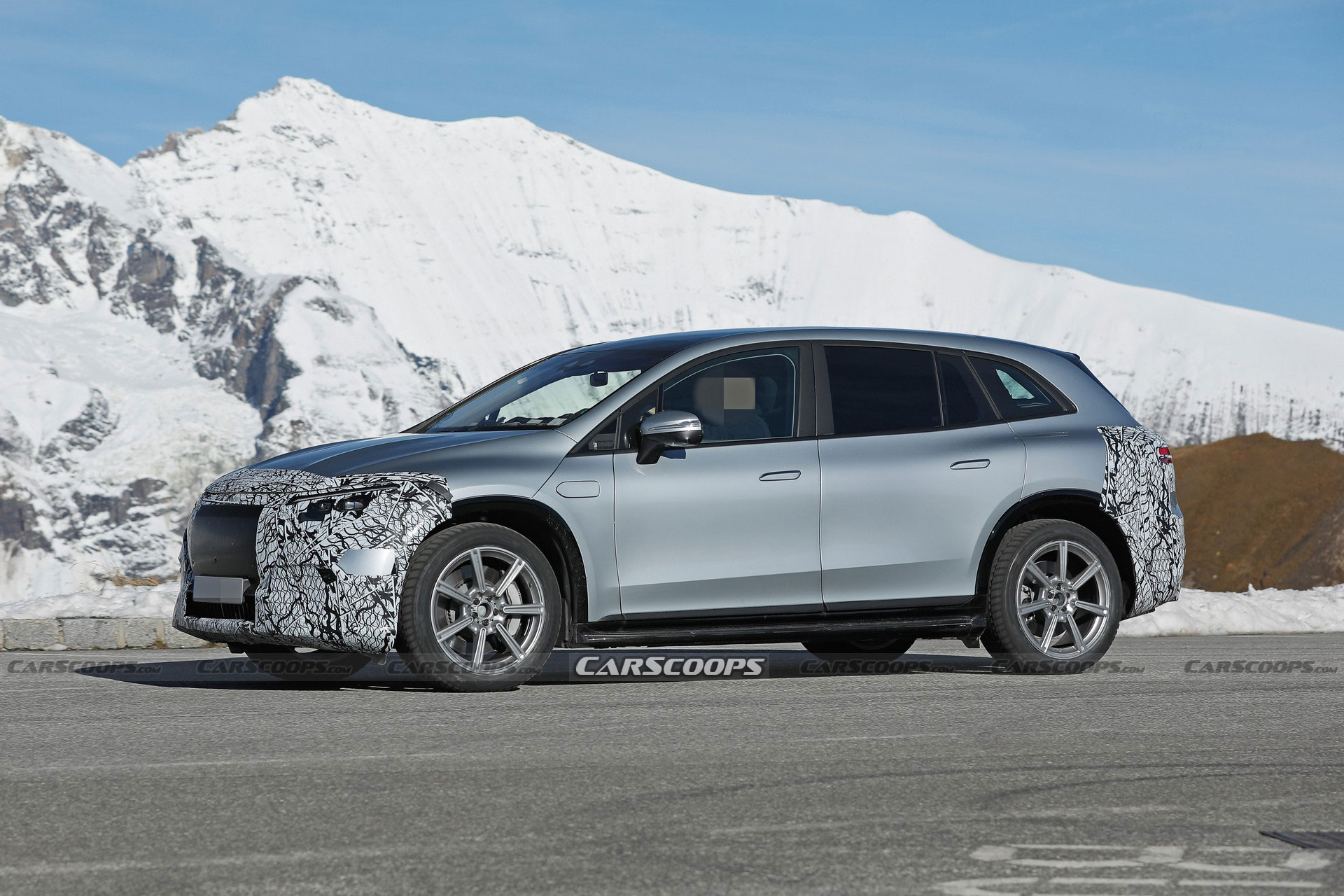 2024 Mercedes-Maybach EQS SUV Spied As An Electric Ultra-Luxury Crossover