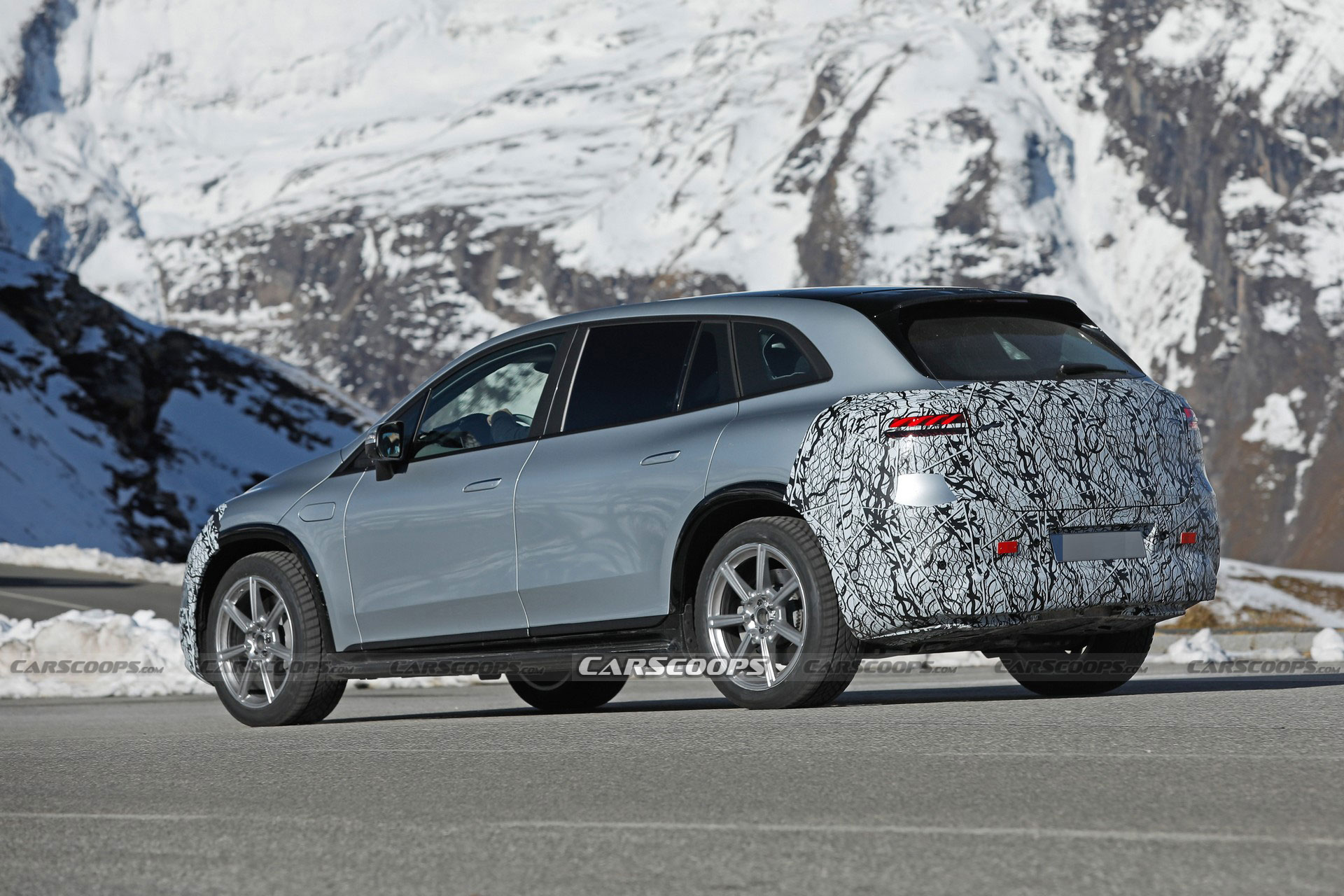 2024 Mercedes-Maybach EQS SUV Spied As An Electric Ultra-Luxury Crossover