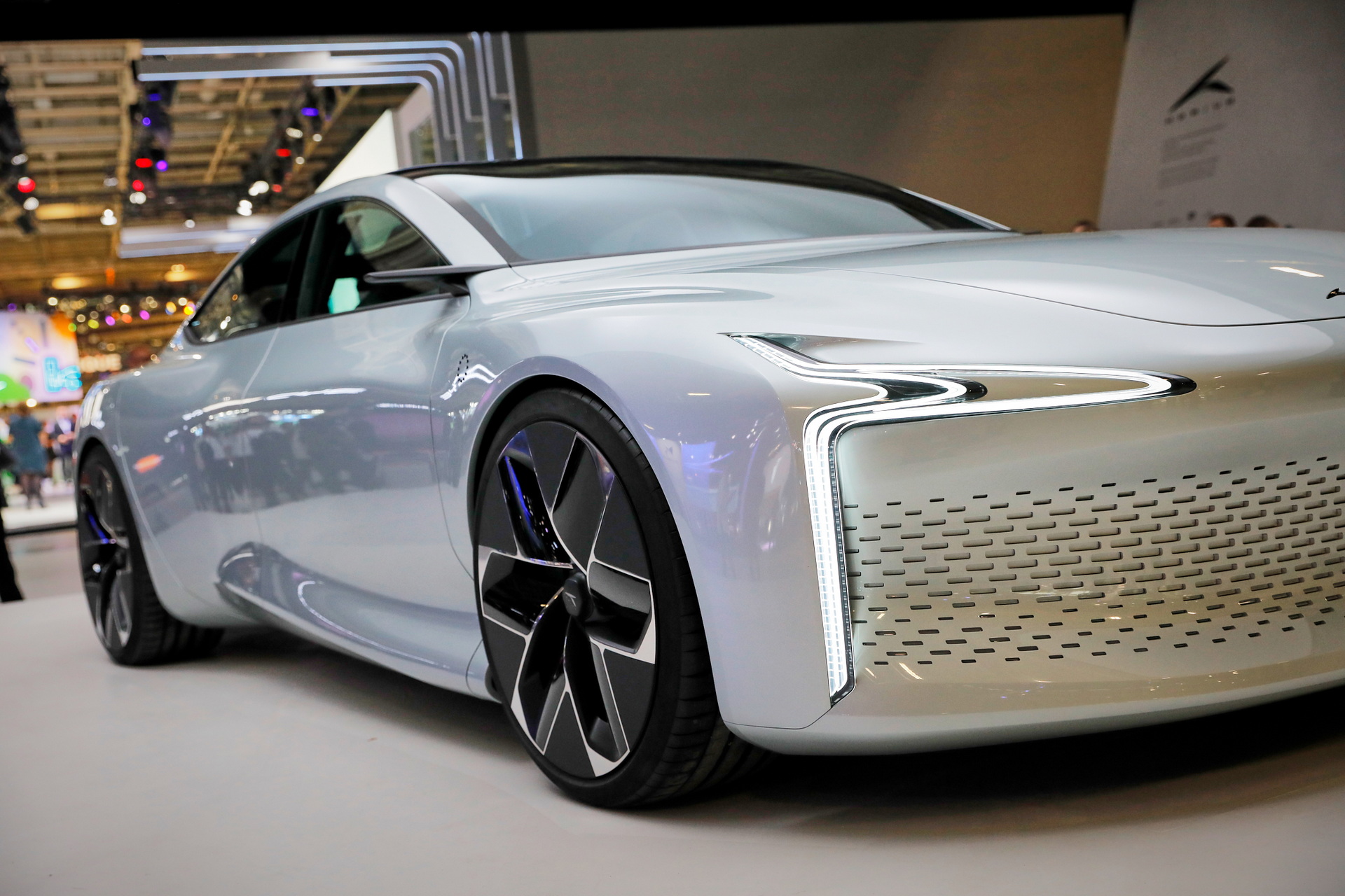 $118,000 Hopium Machina Hydrogen EV Can Complete A Refill In 3 Minutes Offering 620-Mile Range